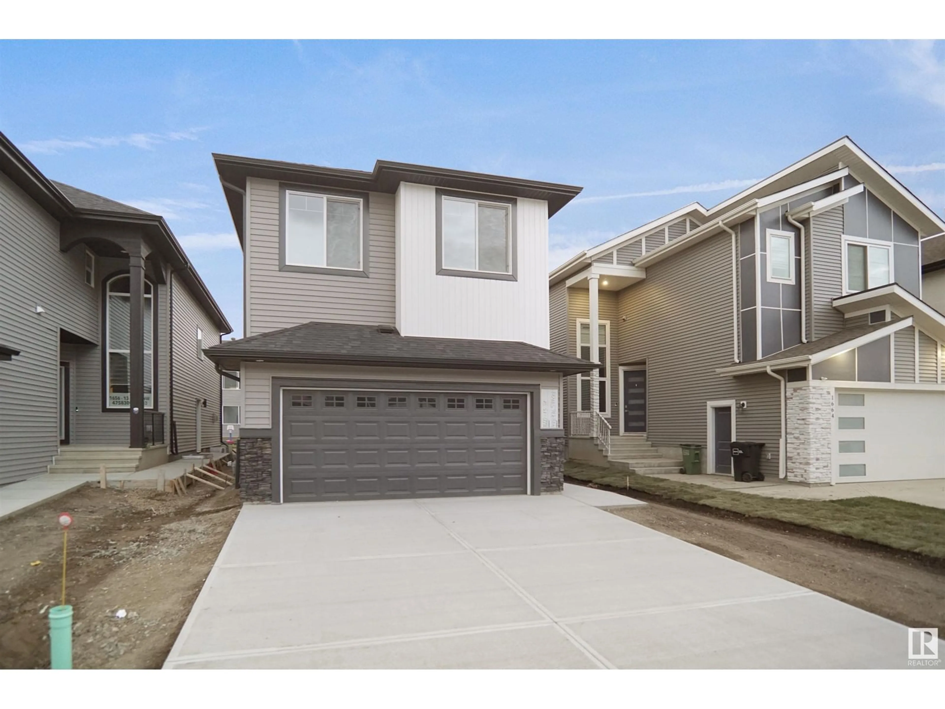 Unknown for 2603 15 AV, Edmonton Alberta T6T2N5