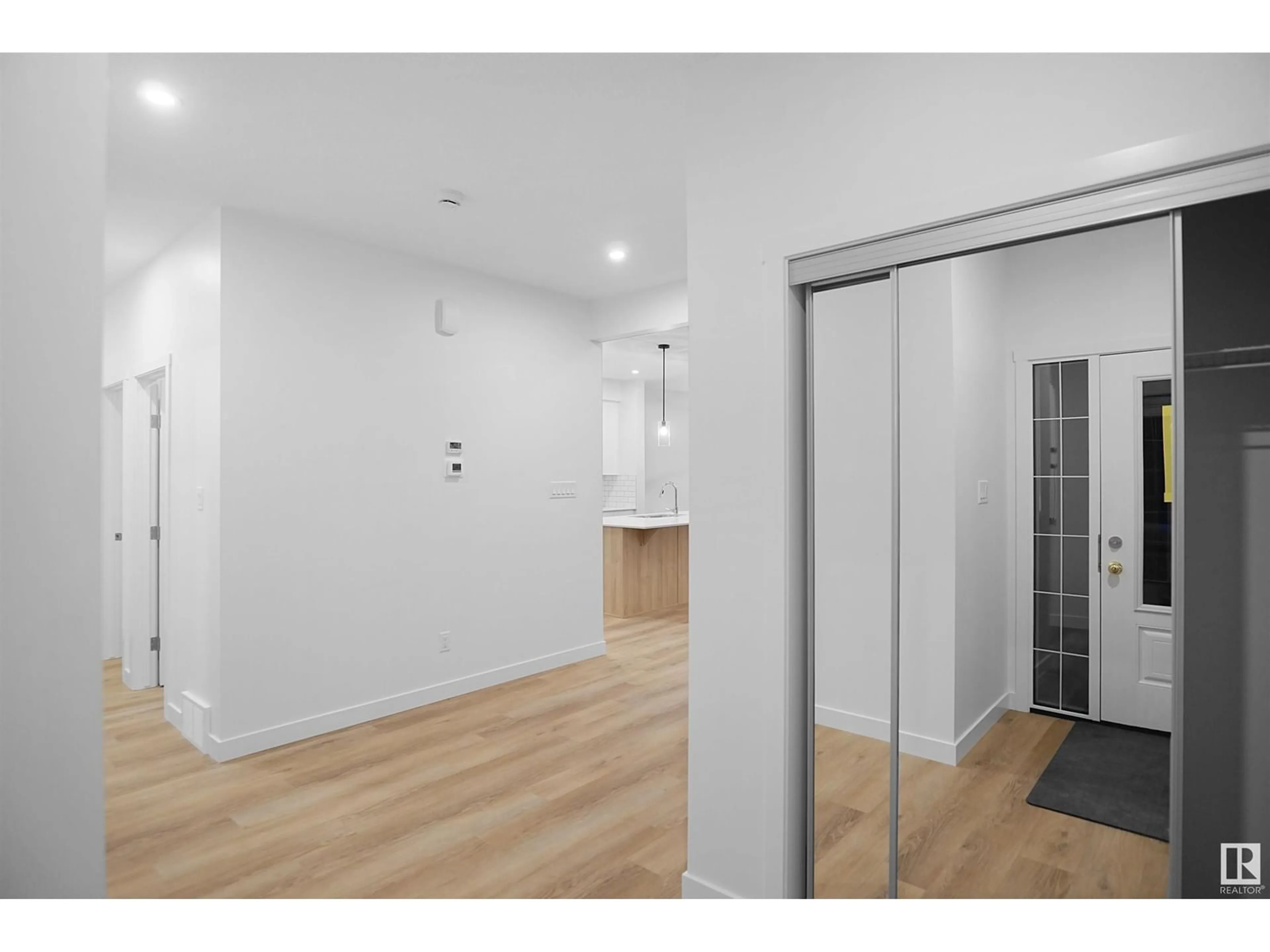 A pic of a room for 2603 15 AV, Edmonton Alberta T6T2N5