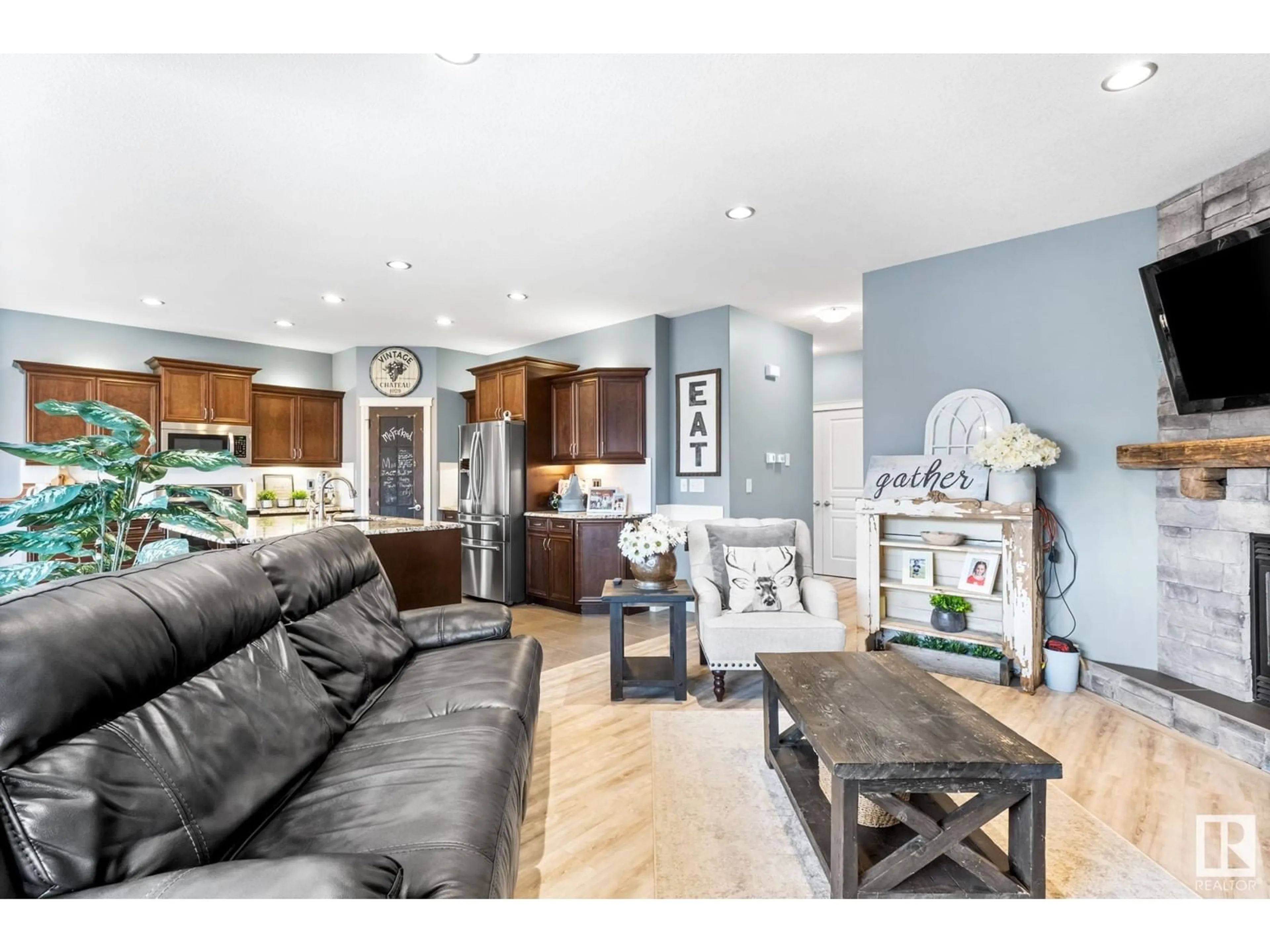 Open concept kitchen, unknown for 16 VERA CLOSE, Olds Alberta T4H0C3