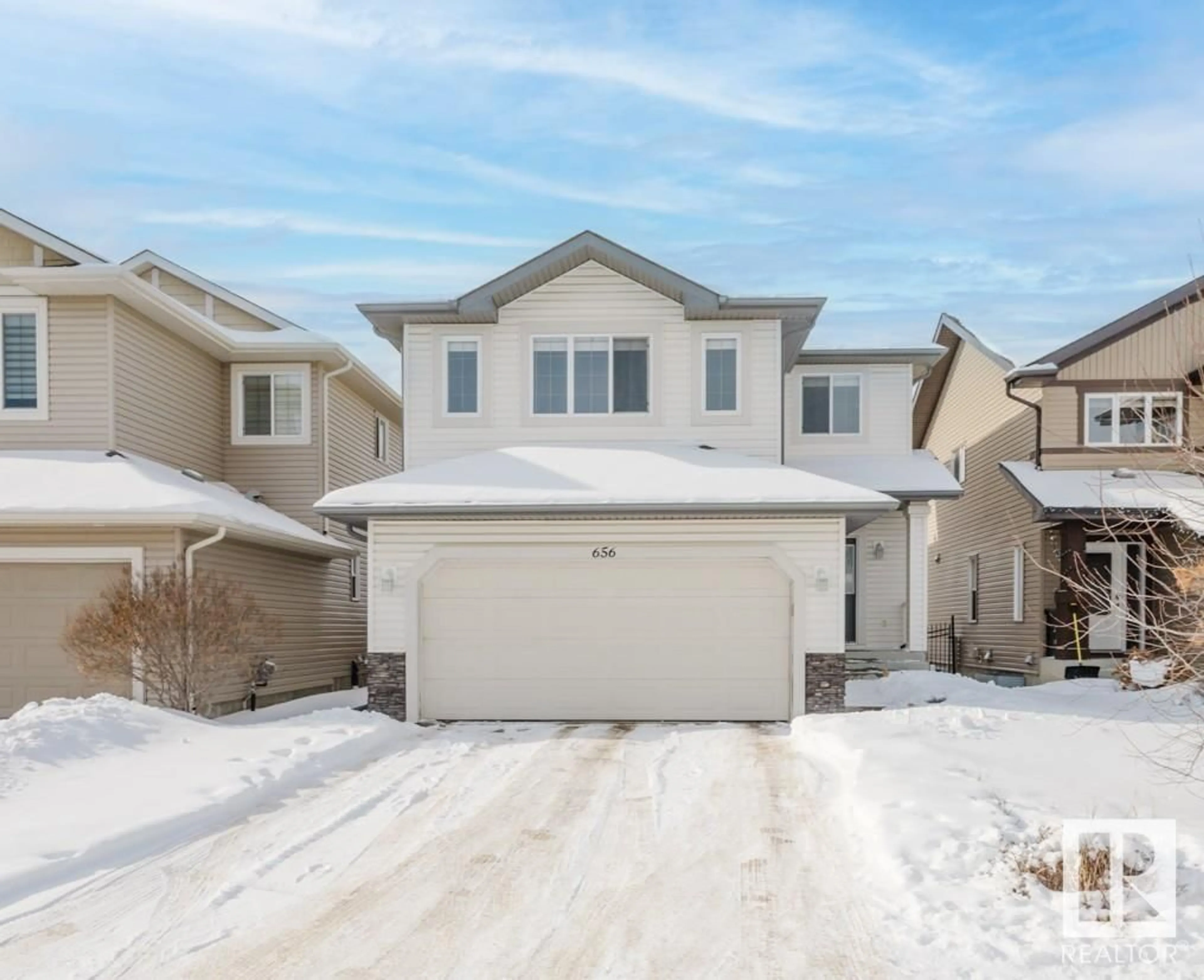 A pic from outside/outdoor area/front of a property/back of a property/a pic from drone, street for 656 171 ST, Edmonton Alberta T6W0M1