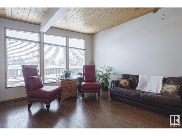 6008 90 AV NW, Edmonton 3