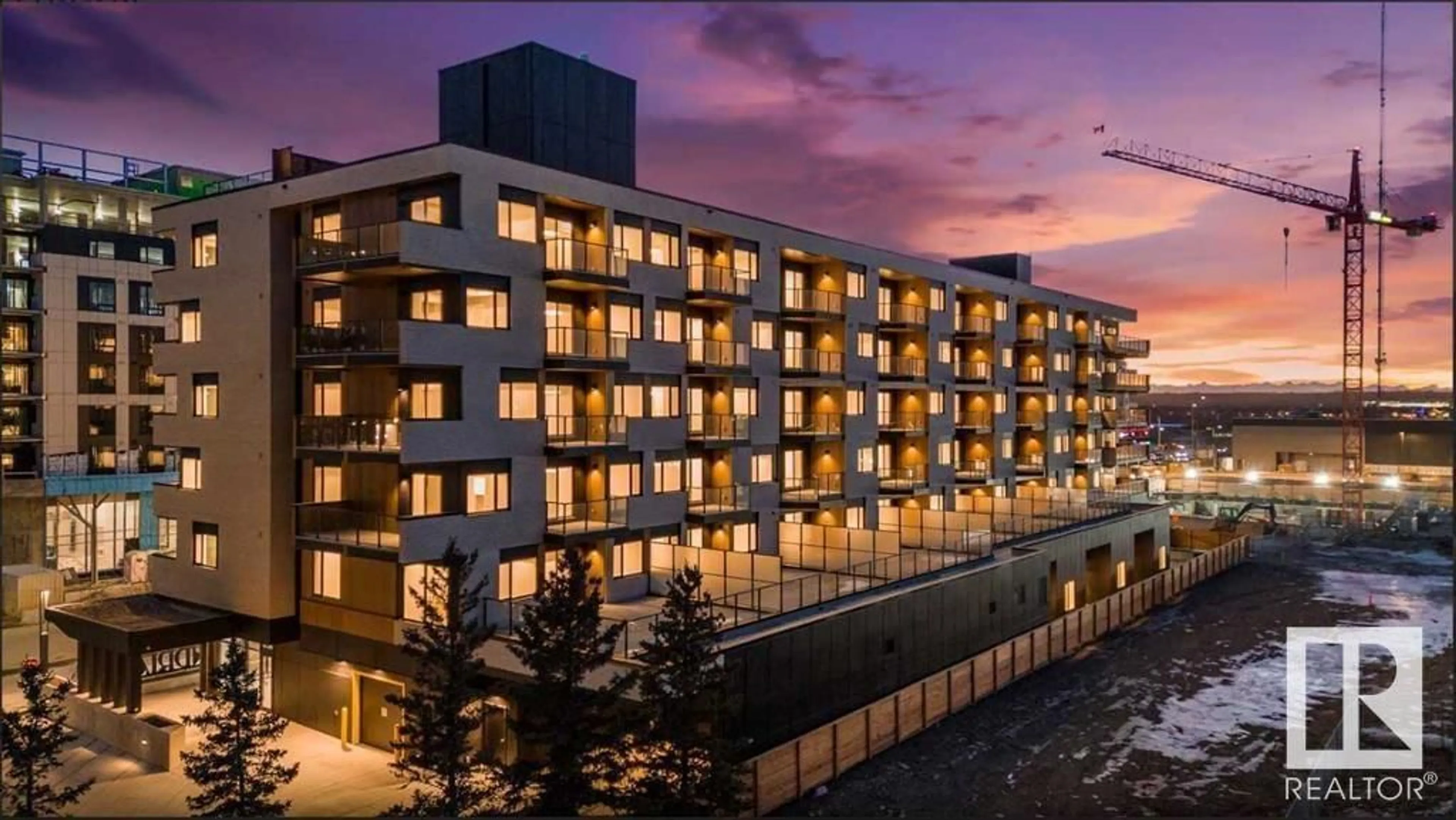 Patio, building for 201 - 8370 BROADCAST AV, Calgary Alberta T3H6L3