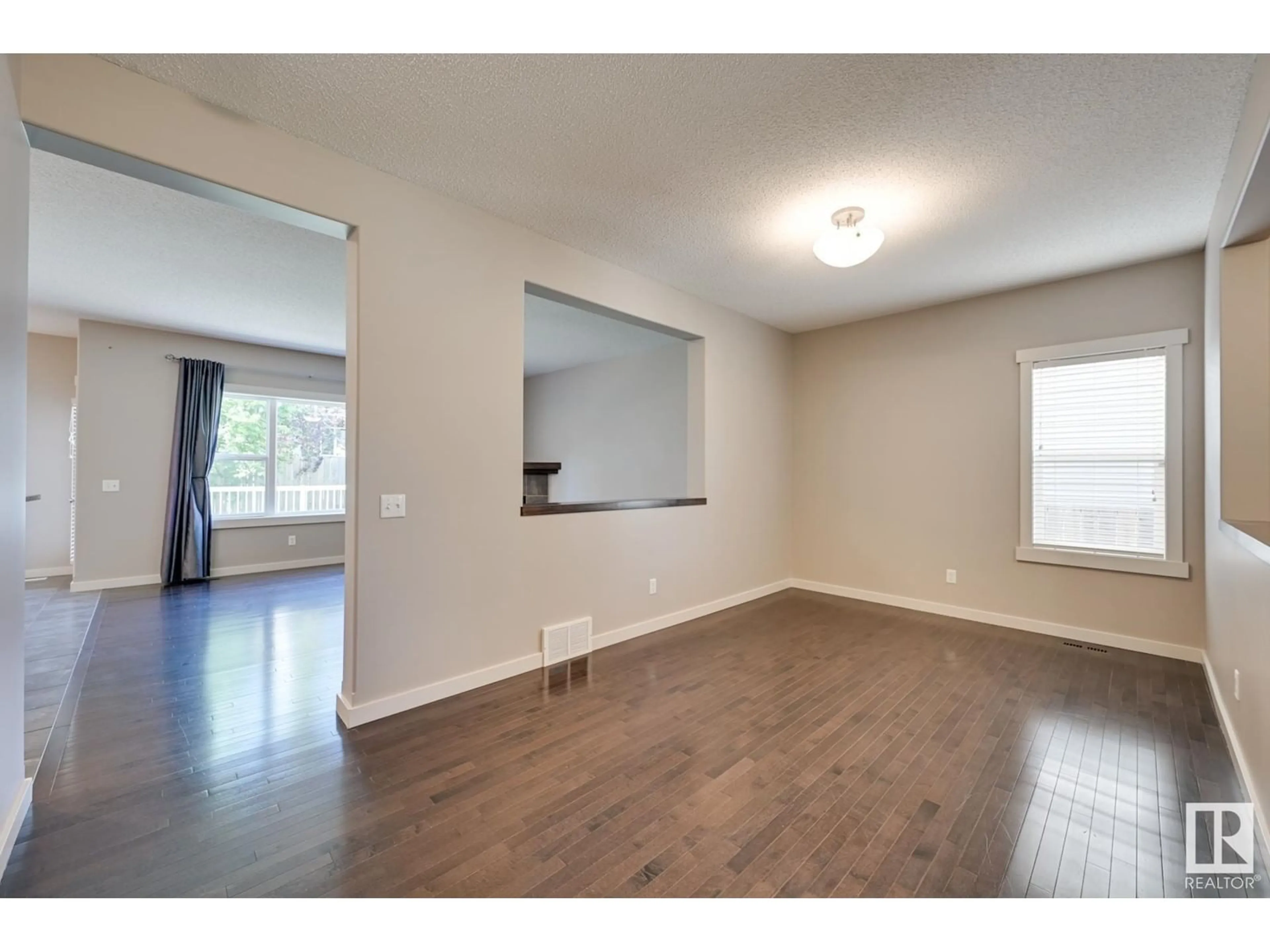A pic of a room for 122 CAMPBELL DR, Sherwood Park Alberta T8H0E3