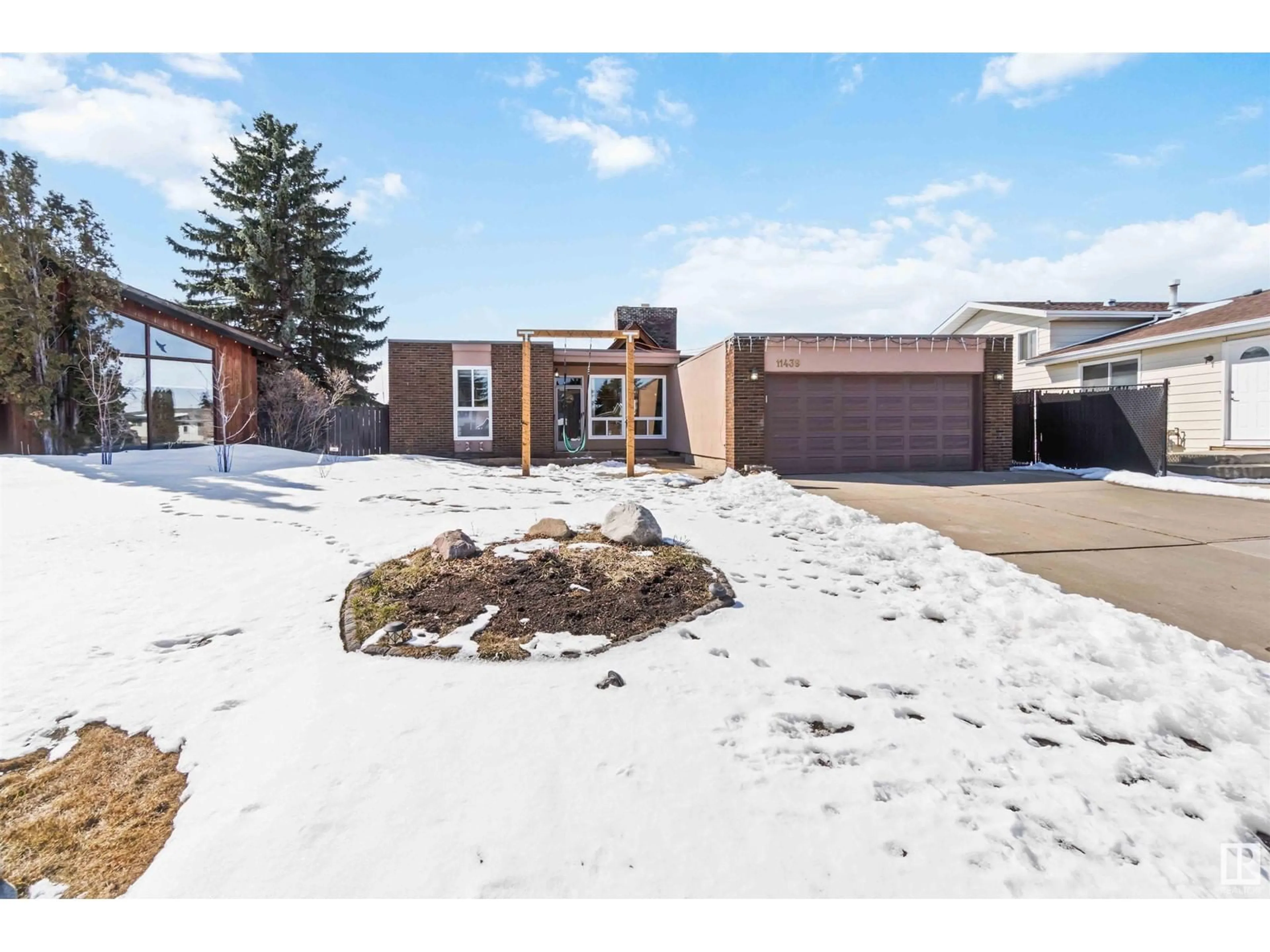 Unknown for 11439 162A AV, Edmonton Alberta T5X2L6