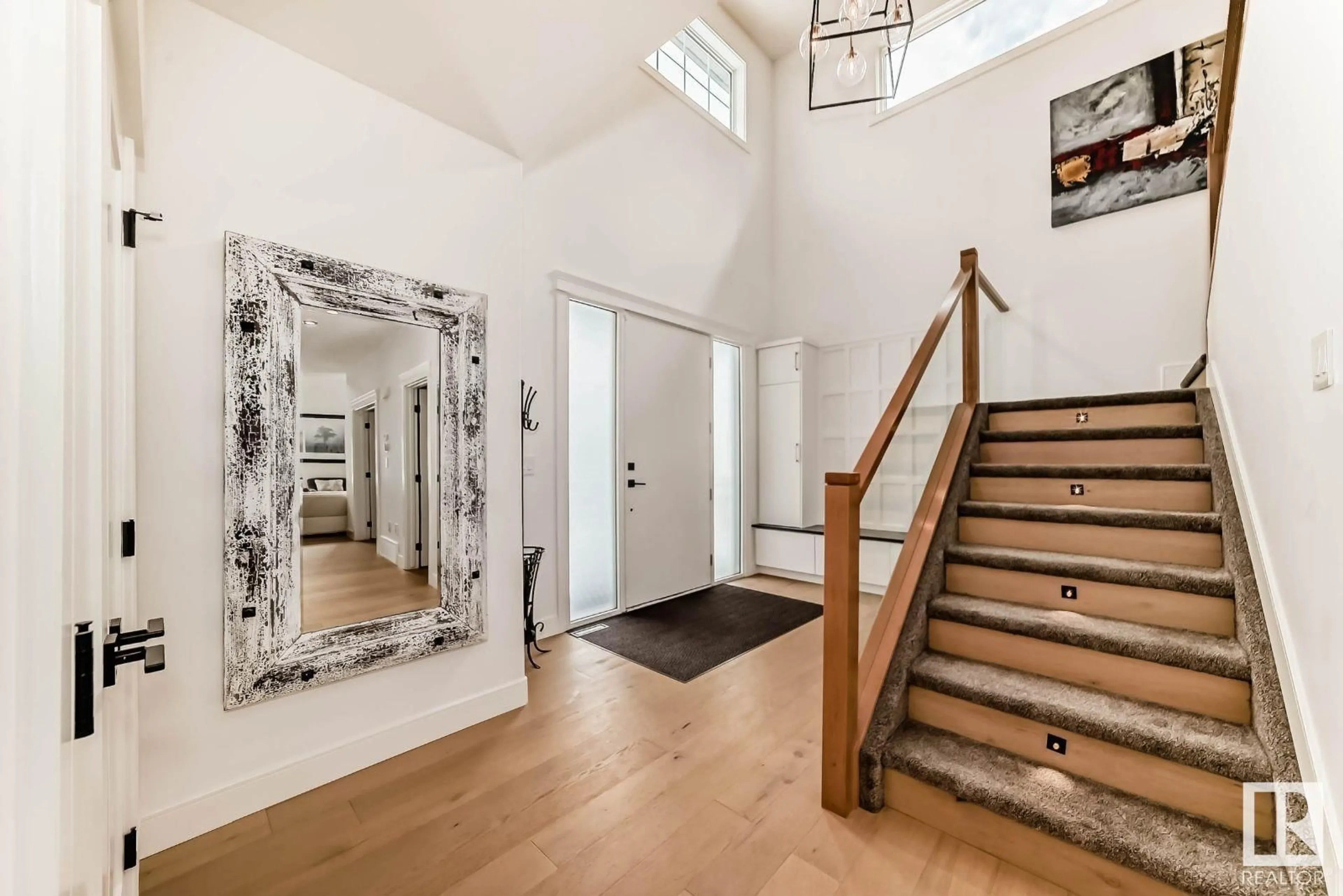 Indoor entryway for 79 LILAC BA, Spruce Grove Alberta T7X0V7