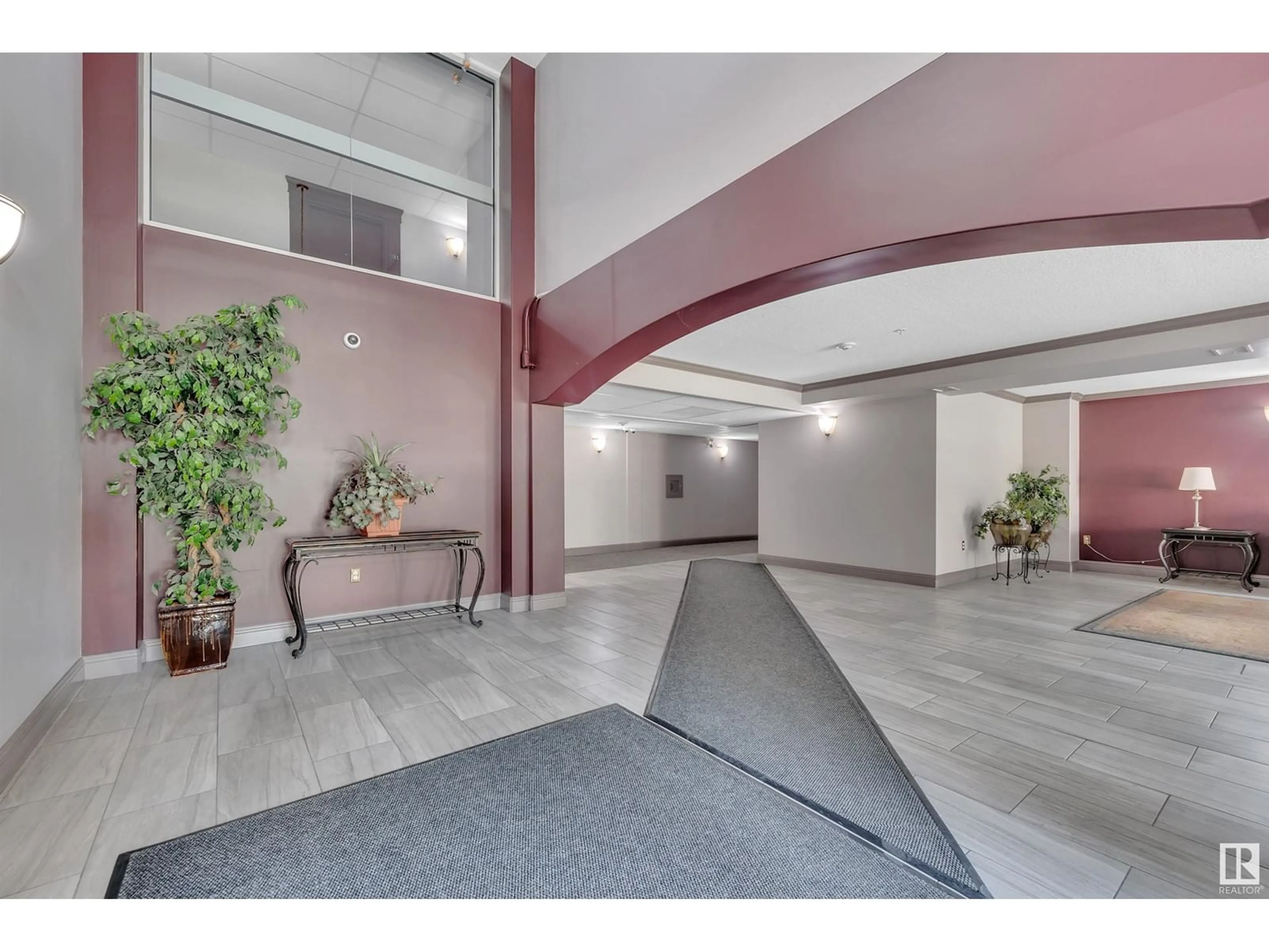 Indoor foyer for #107 - 13111 140 AV, Edmonton Alberta T6V0B1