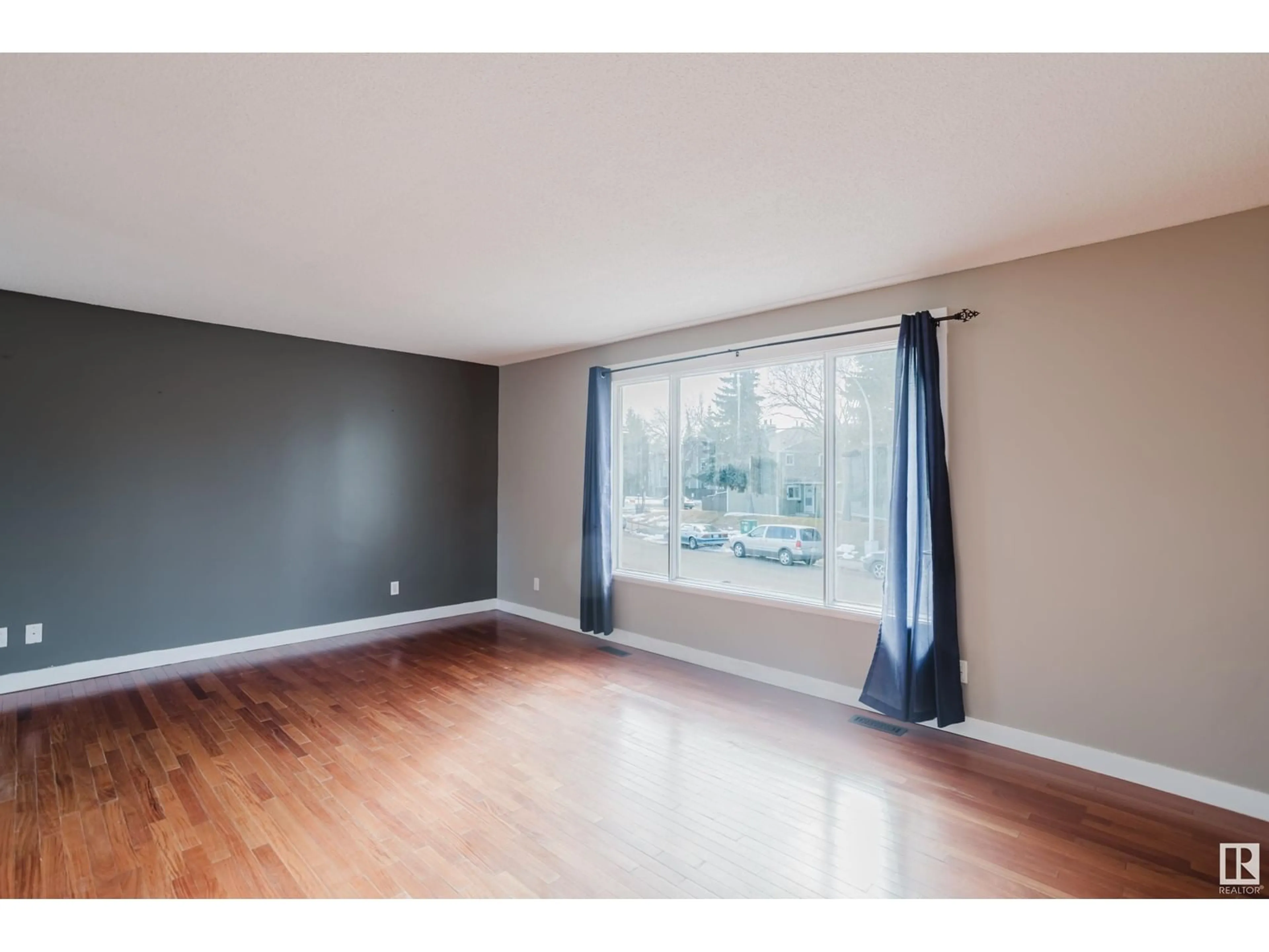 A pic of a room for NW - 1835 56 ST, Edmonton Alberta T6L1L6