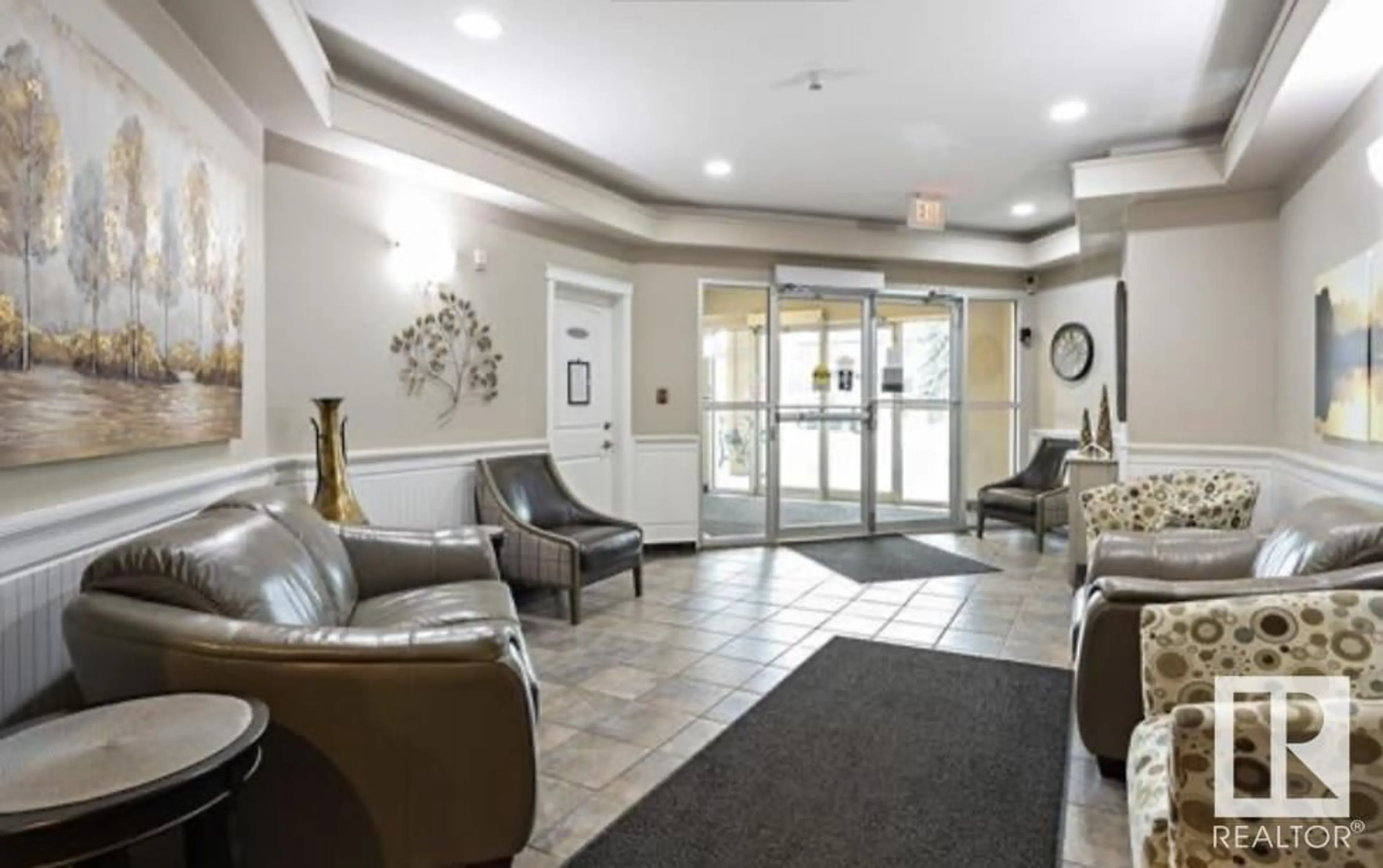 Lobby for #229 8528 82 AV NW, Edmonton Alberta T6C0Y8