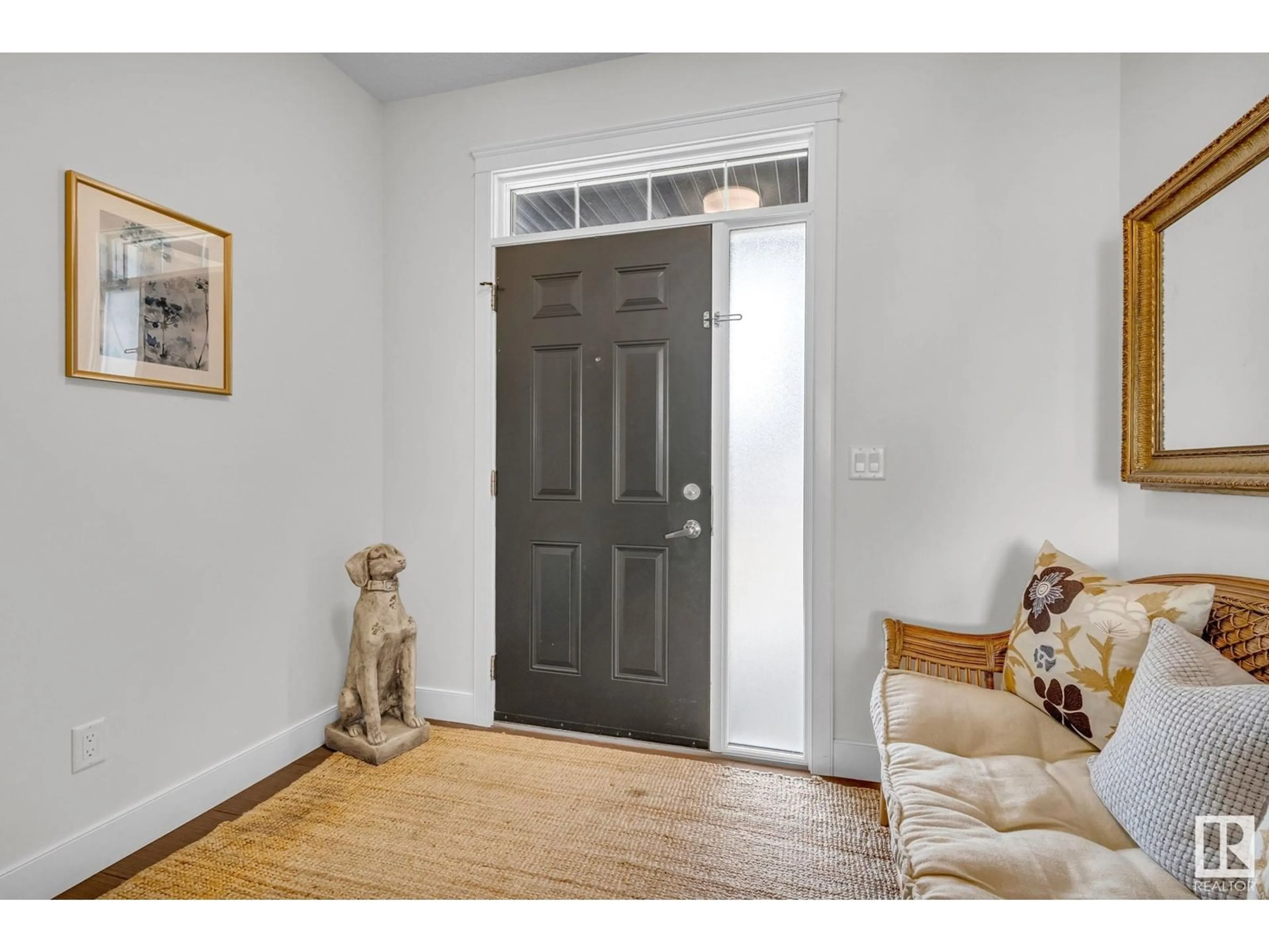Indoor entryway for 62 RUE BLANCHARD, Beaumont Alberta T4X0E7