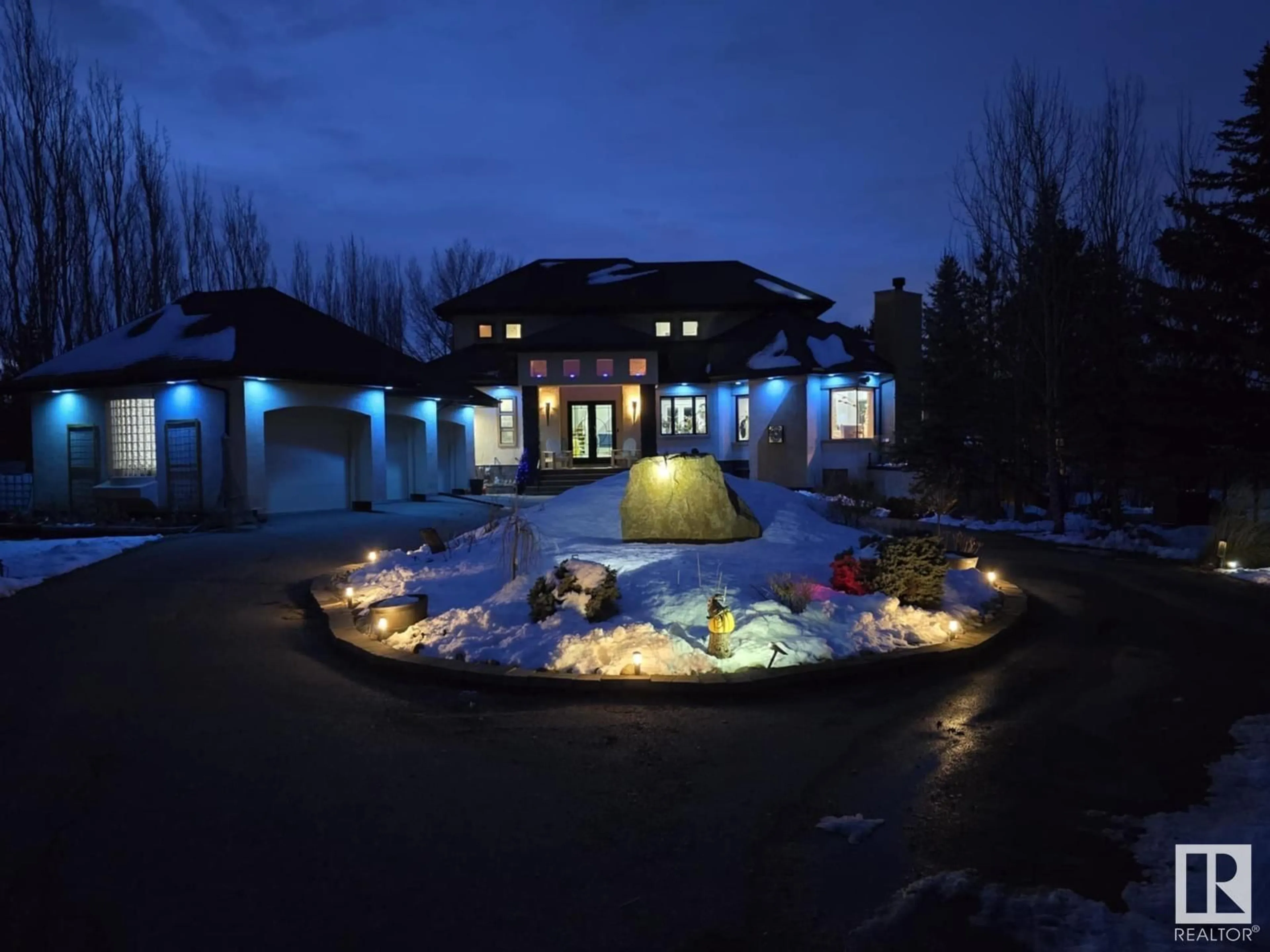 Patio, mountain view for SW - 20604 5 AV, Edmonton Alberta T6M2P4