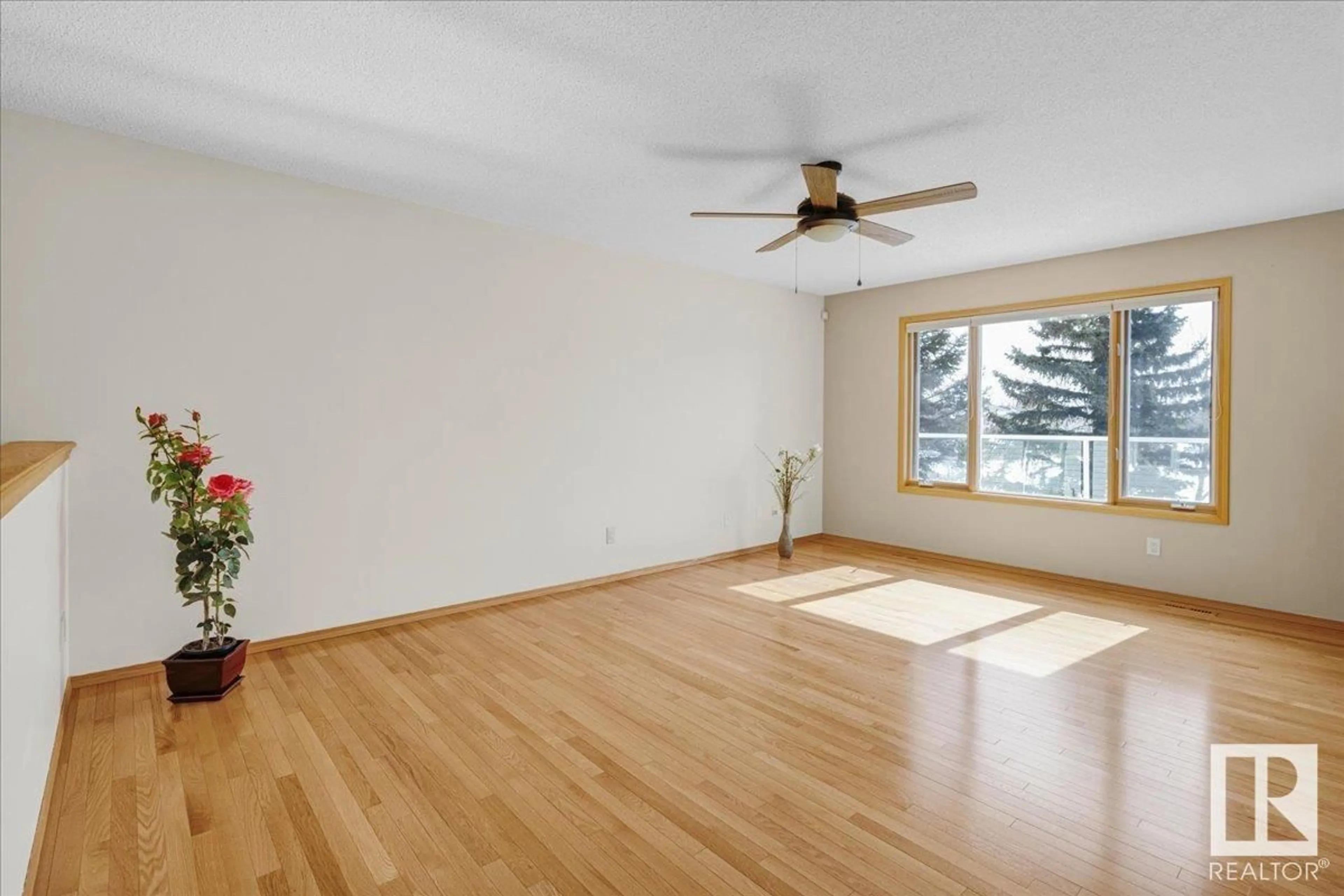A pic of a room for NW - 547 TWIN BROOKS BAY BA, Edmonton Alberta T6J6X3