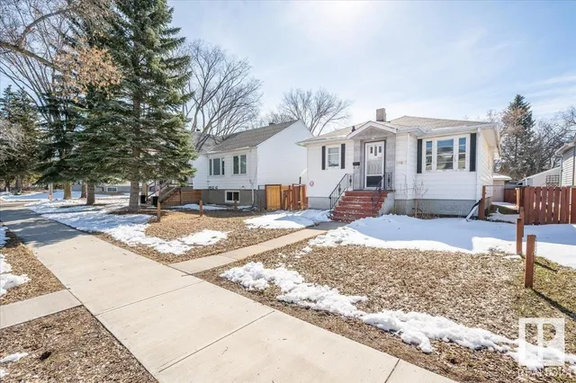 10807 67 AV NW, Edmonton 5