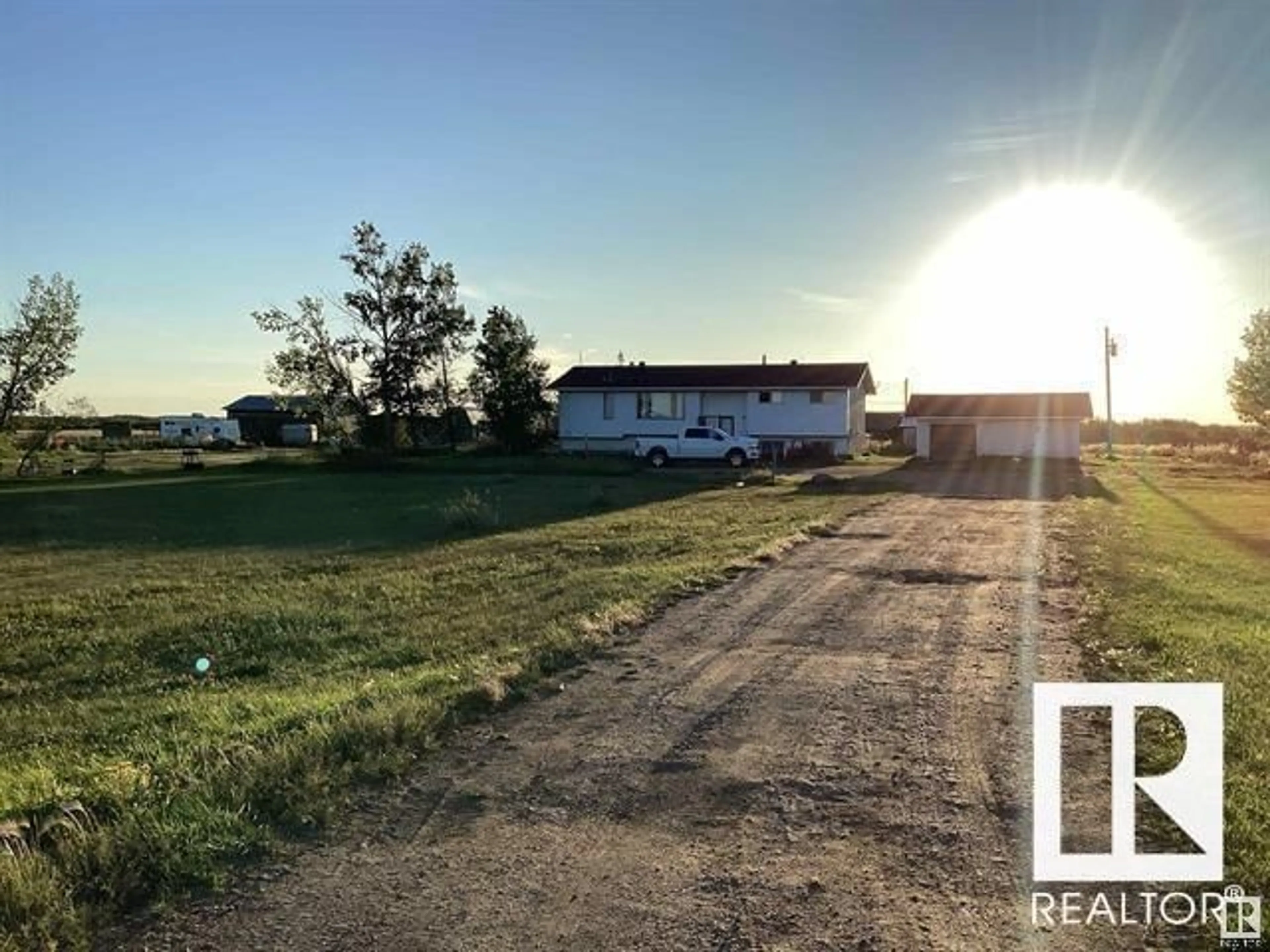 A pic from outside/outdoor area/front of a property/back of a property/a pic from drone, street for 5300062 RANGE ROAD 182, Rural Lamont County Alberta T0B4J0