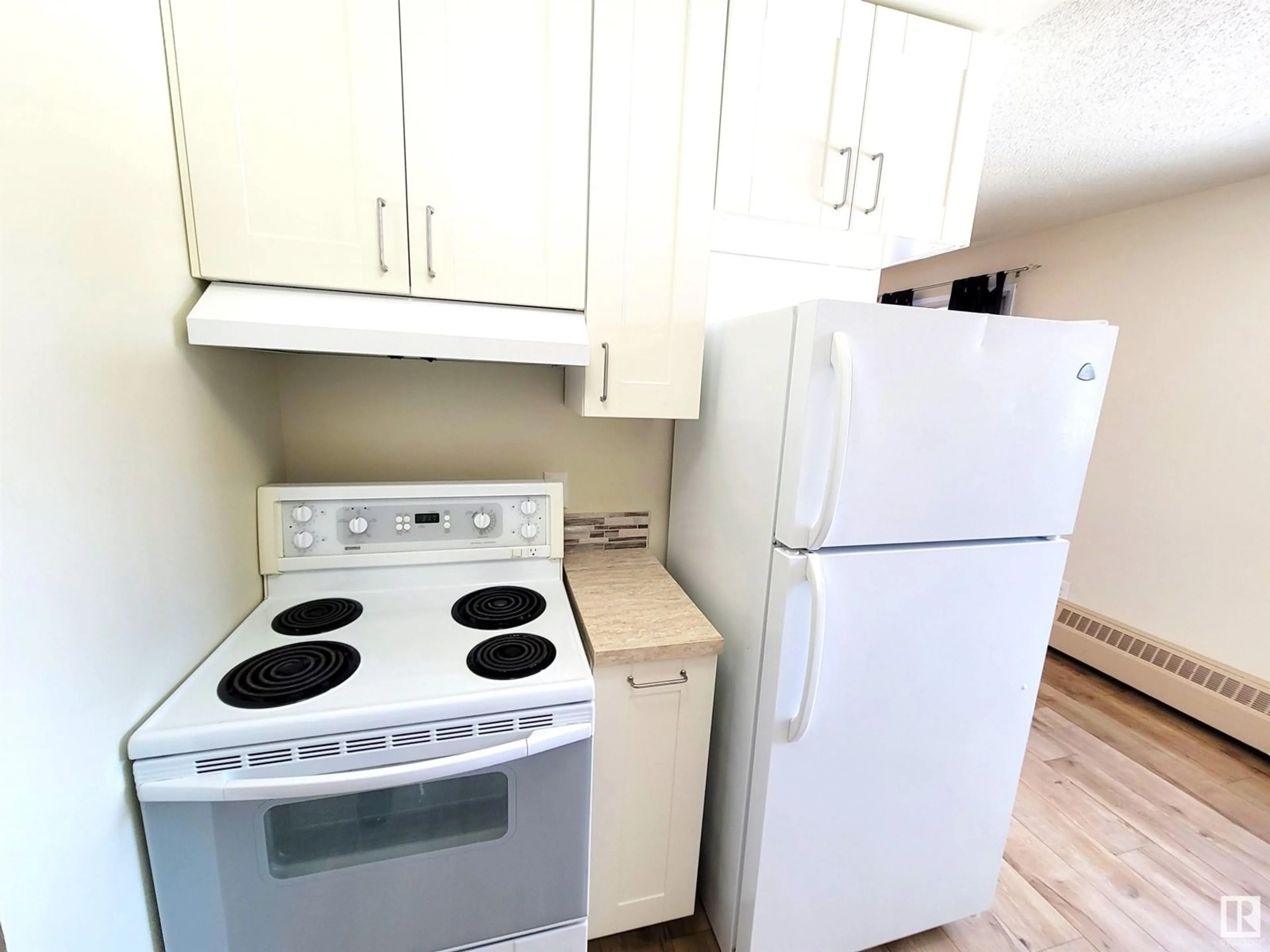 Standard kitchen, wood/laminate floor for 201 - 911 10 ST, Cold Lake Alberta T9M1J8