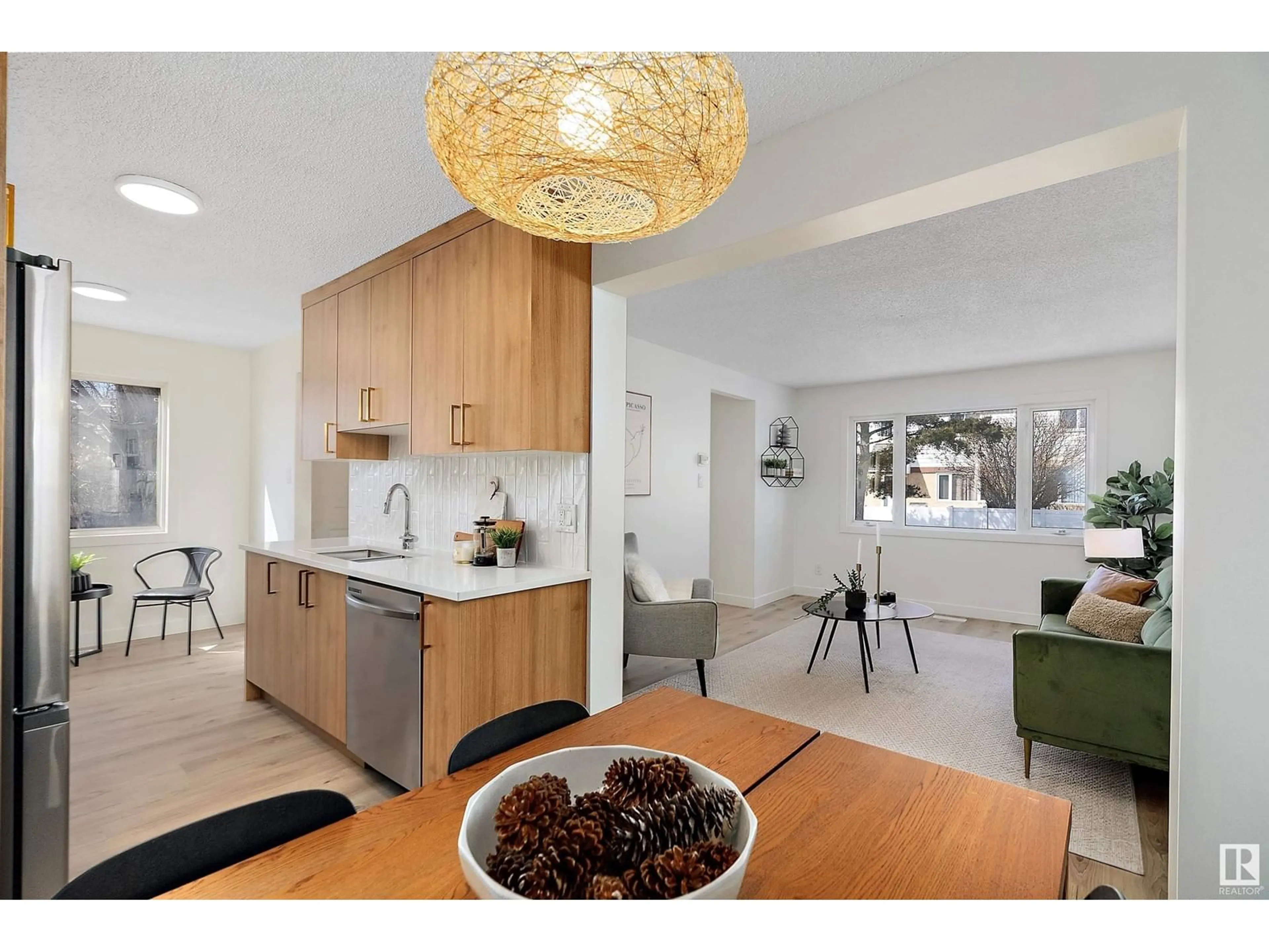 Open concept kitchen, wood/laminate floor for NW - 7D TWIN TC, Edmonton Alberta T6K1V4