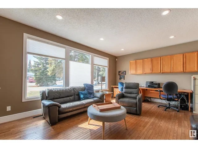 36 WESTRIDGE RD NW, Edmonton 4