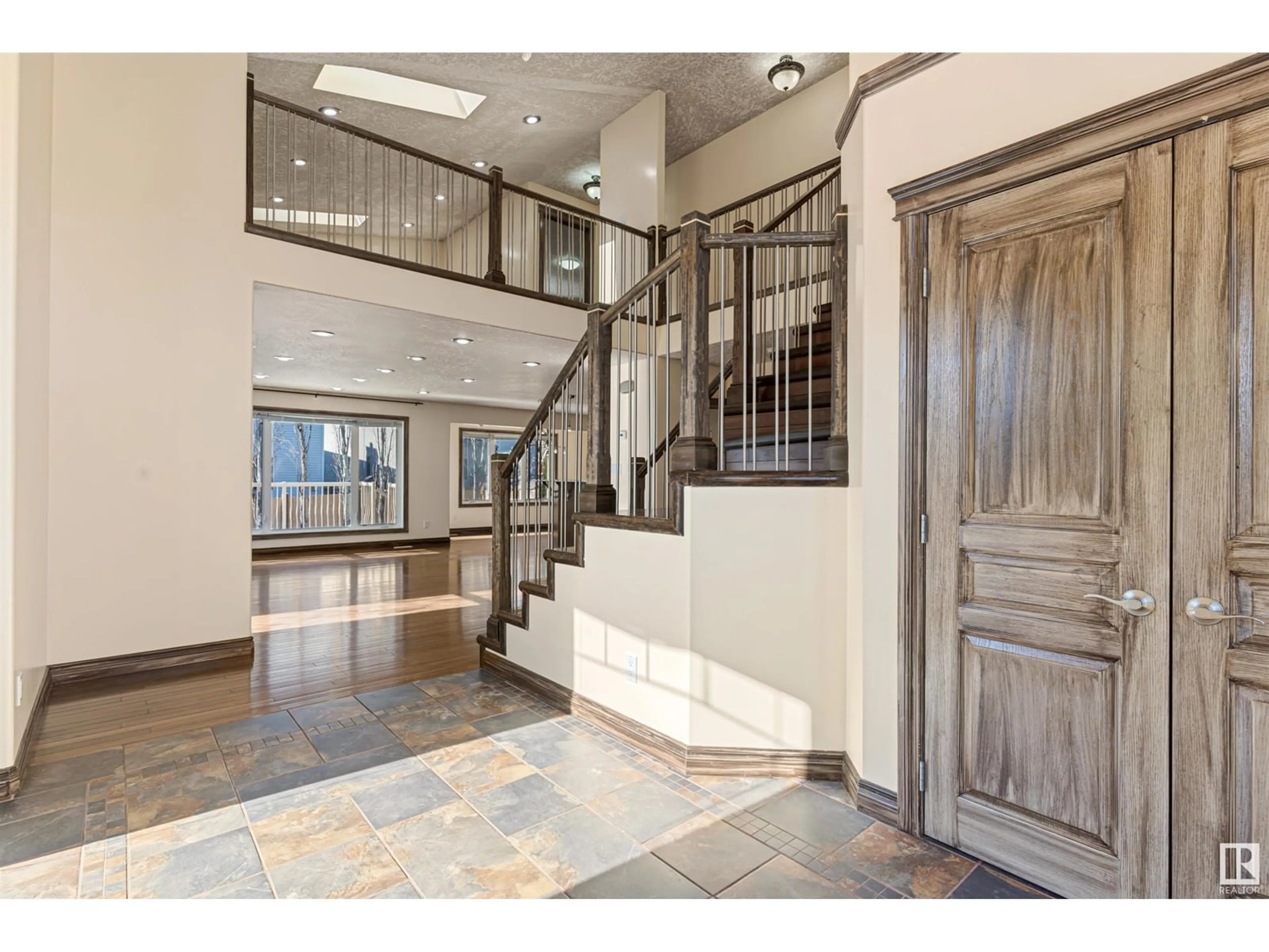 Indoor foyer for 126 ANISE CL, Leduc Alberta T9E0C7