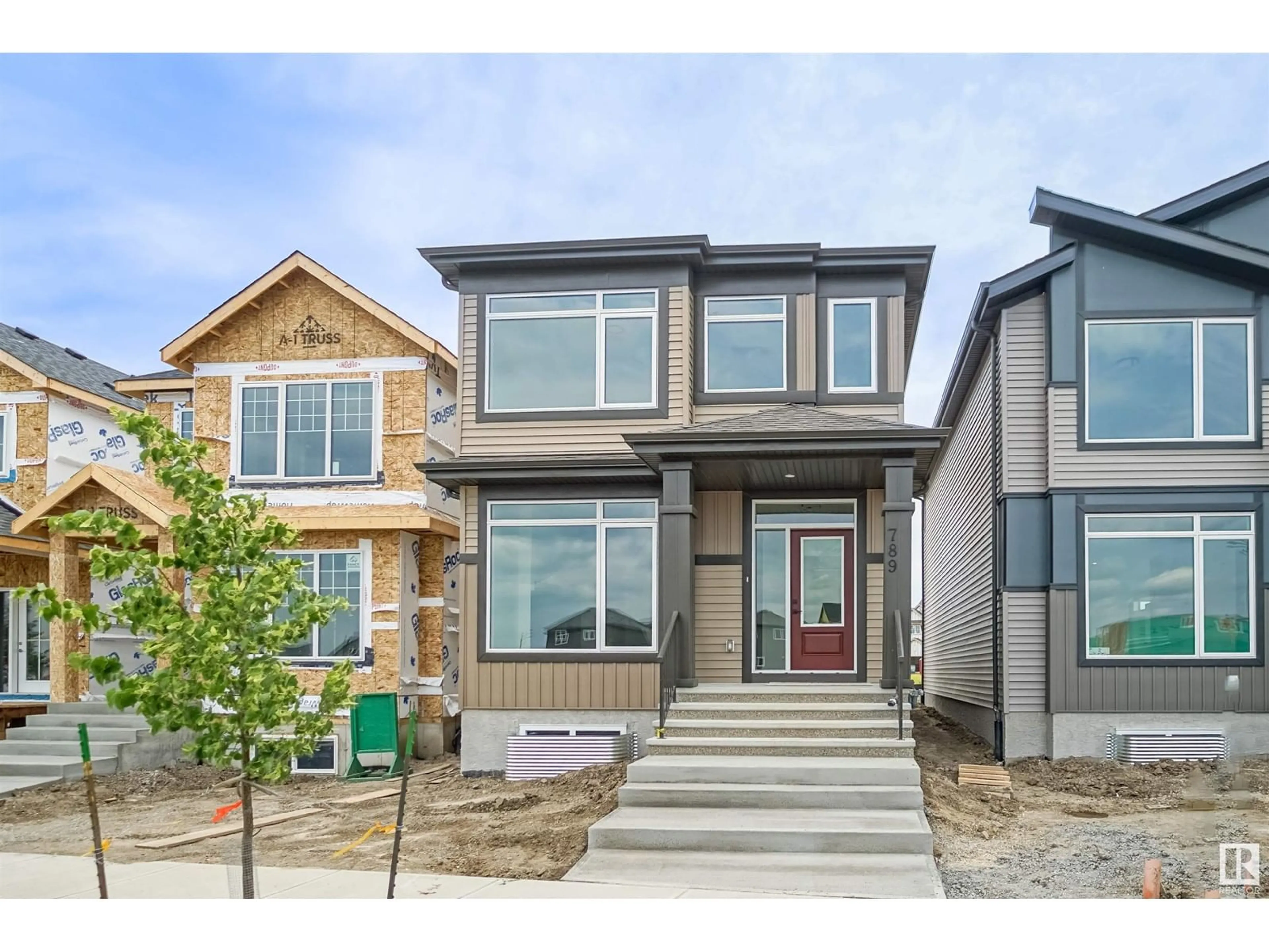 Home with brick exterior material, street for 82 Blackbird BN, Fort Saskatchewan Alberta T8L1X5