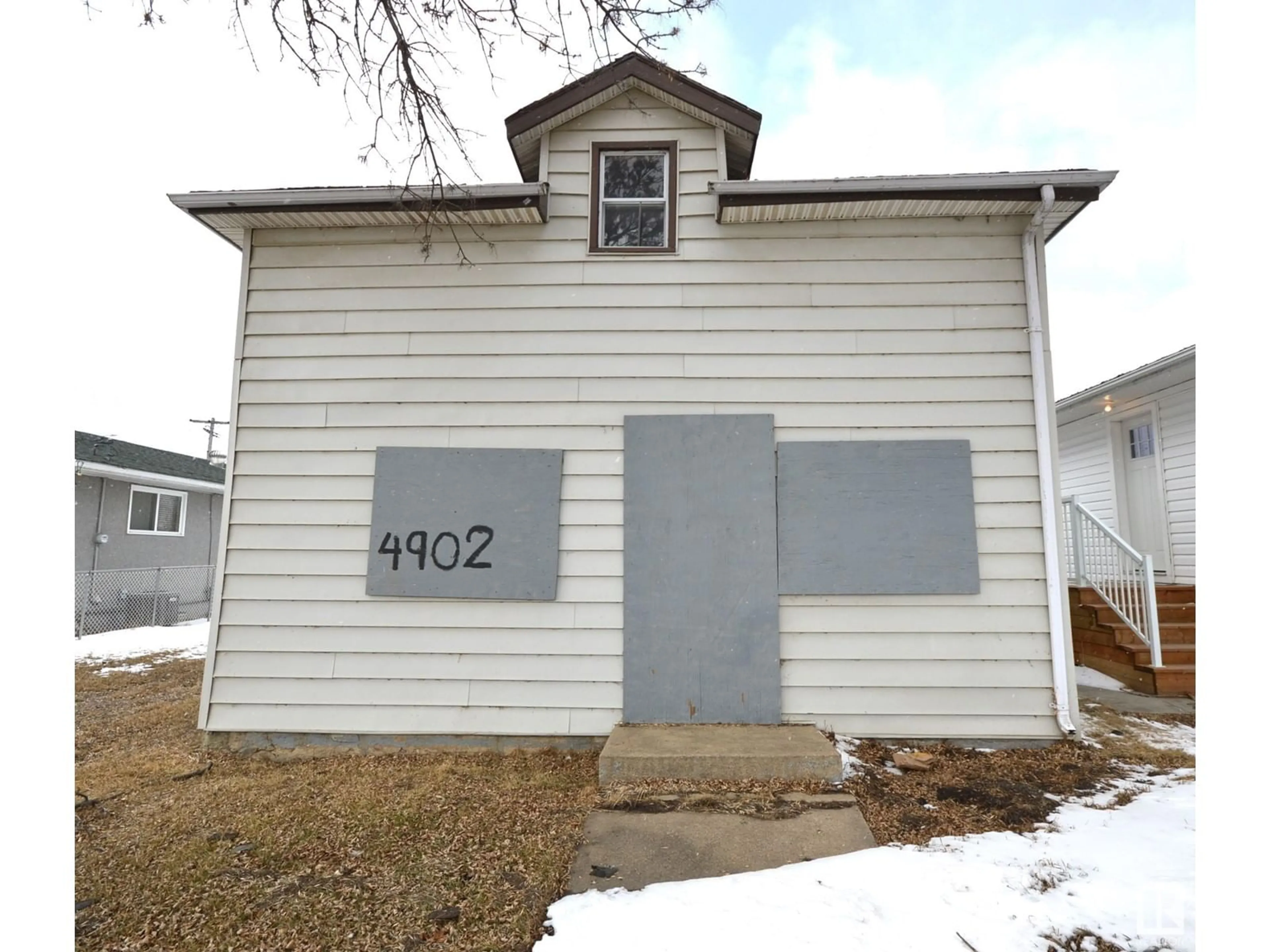 Shed for 4902 51A ST, Bonnyville Town Alberta T9N2G3