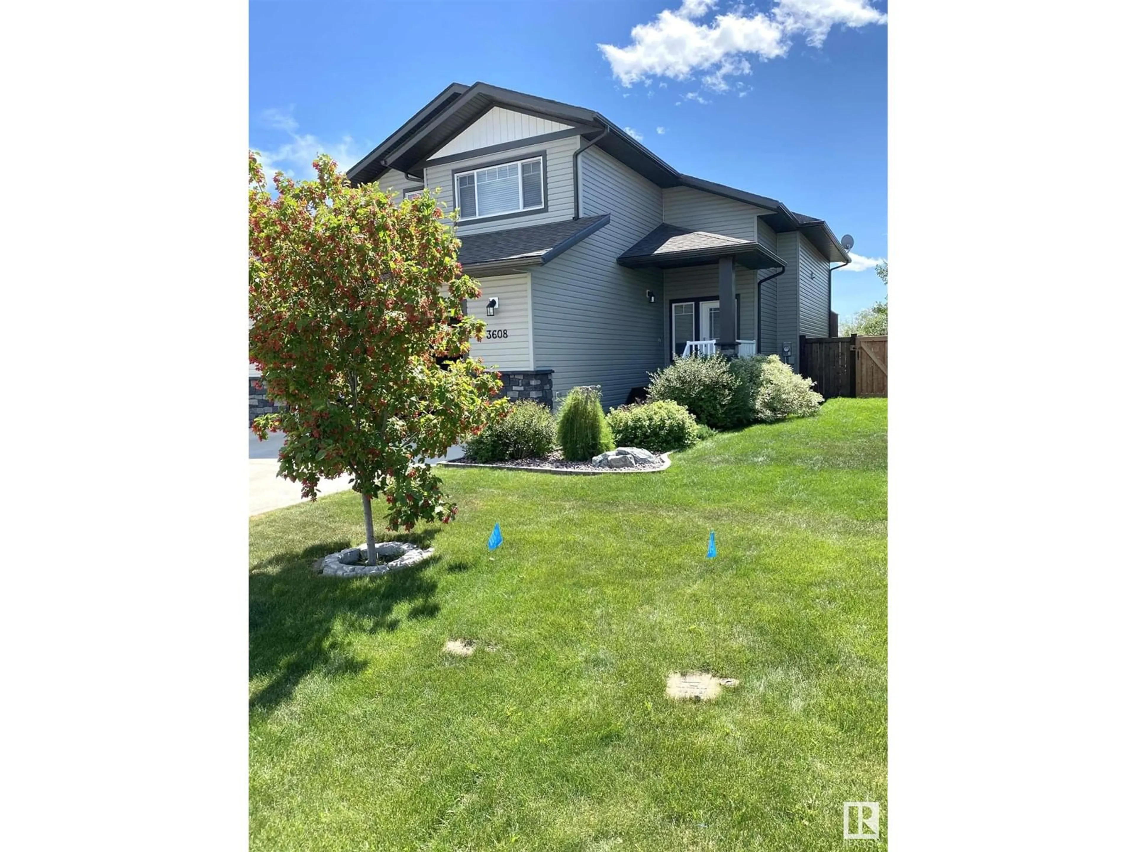 A pic from outside/outdoor area/front of a property/back of a property/a pic from drone, street for 3608 BEAU VISTA BV, Bonnyville Town Alberta T9N0C8