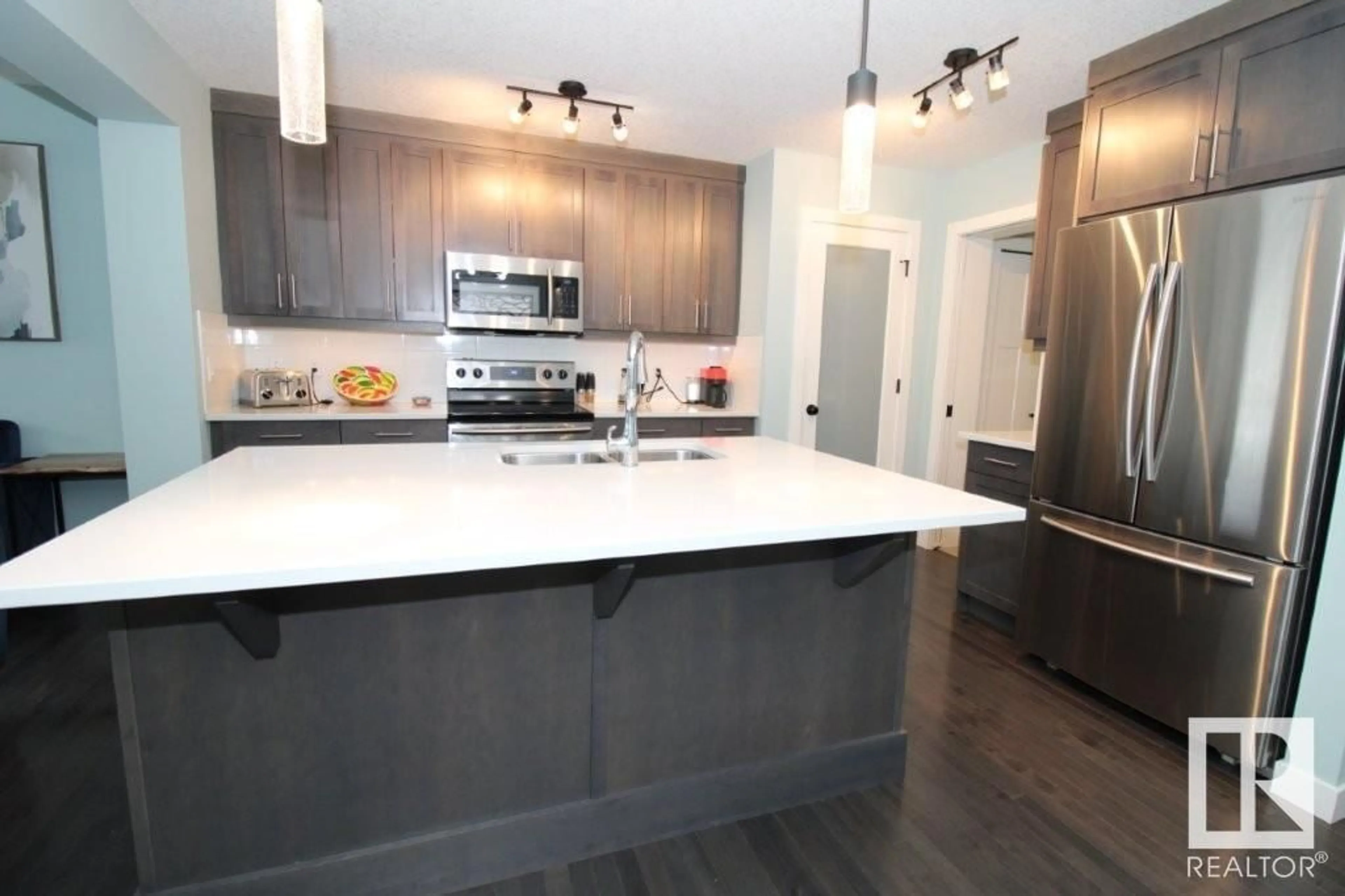 Open concept kitchen, unknown for 114 RADCLIFFE WD, Fort Saskatchewan Alberta T8L0M6