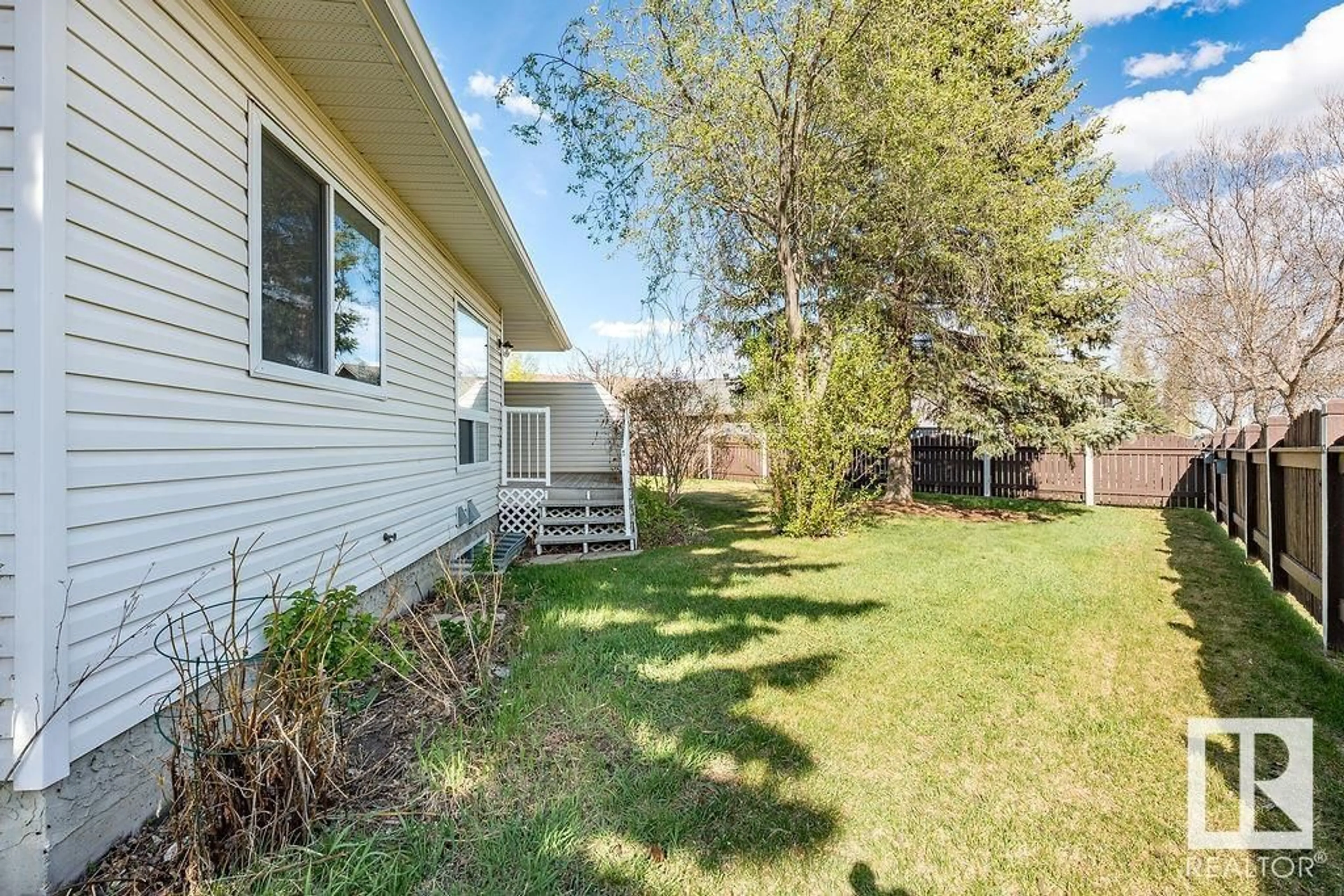 Patio, unknown for #62 - 4410 52 AV, Wetaskiwin Alberta T9A3L2