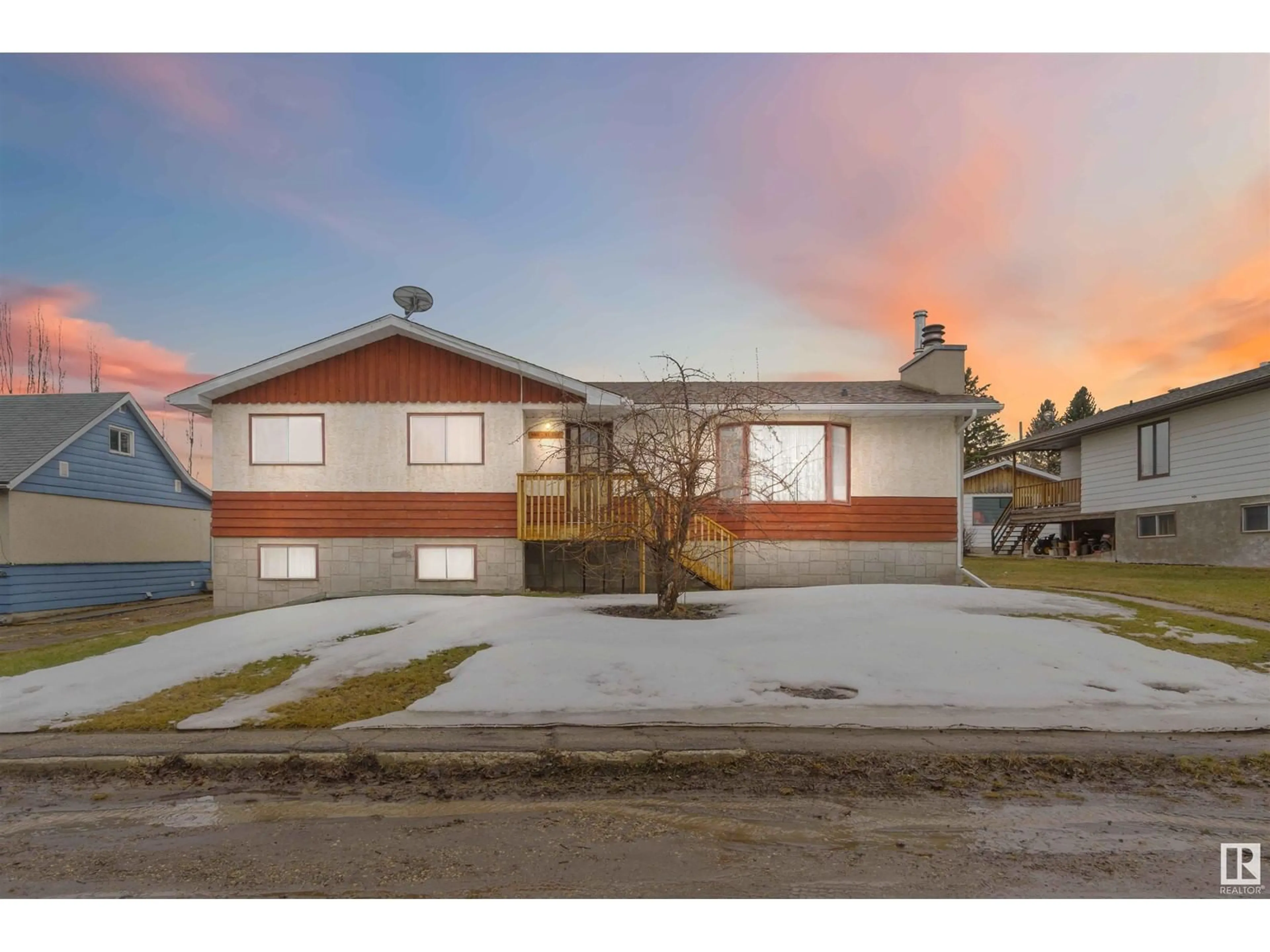 Unknown for 4811 51 AV, Sangudo Alberta T0E2A0