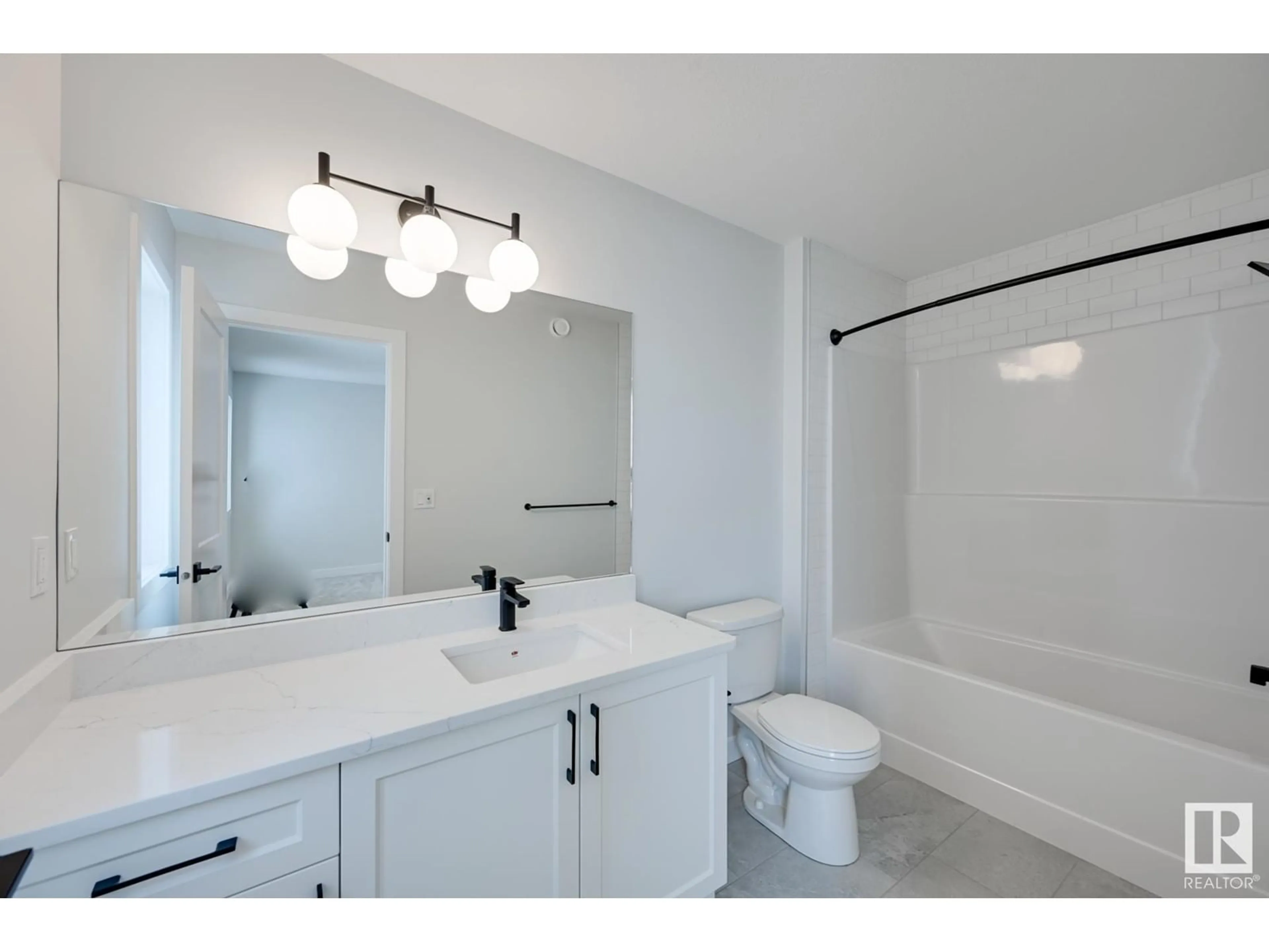 Standard bathroom, ceramic/tile floor for 202 STARLING, Fort Saskatchewan Alberta T8L0X9