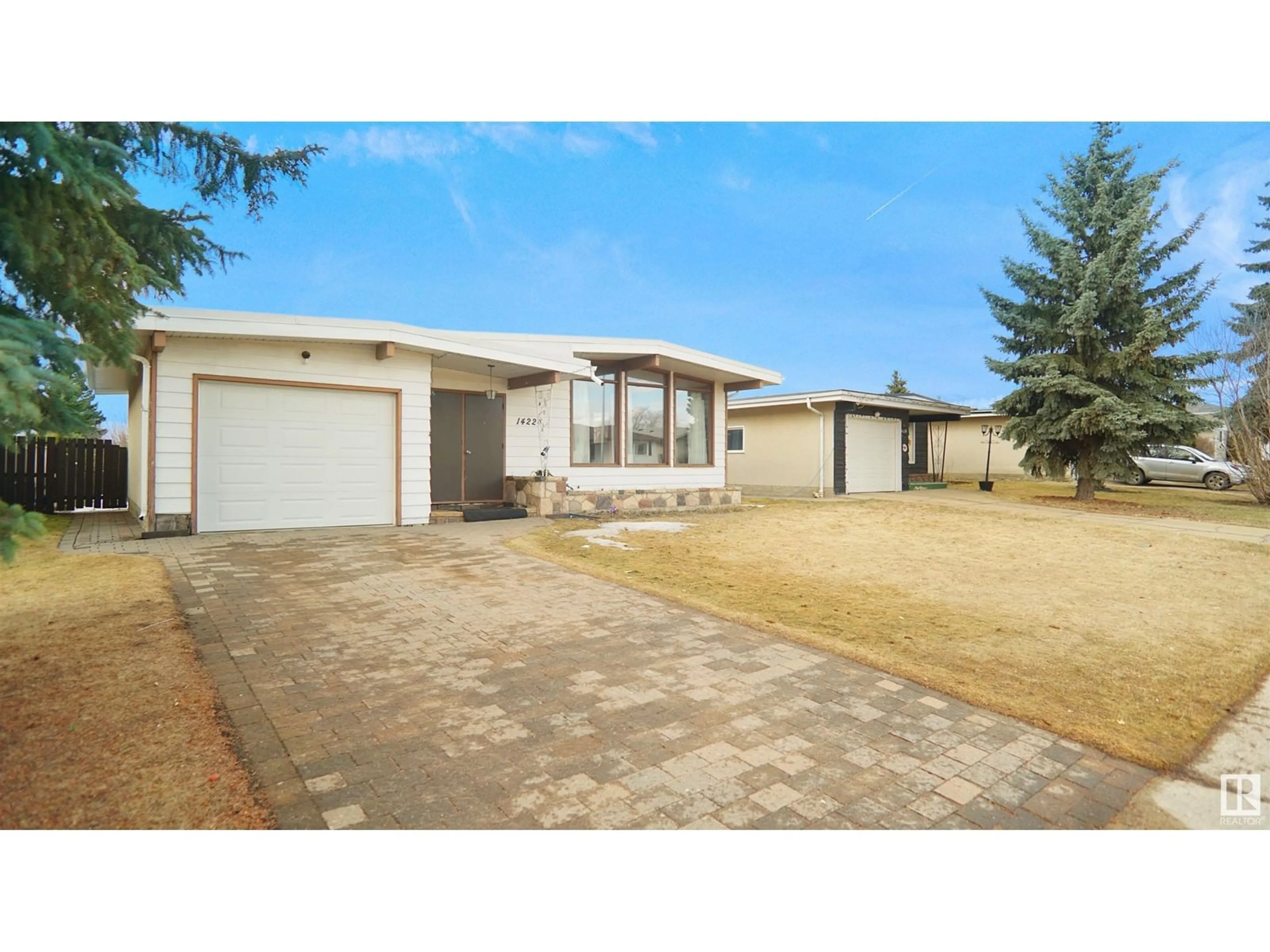 A pic from outside/outdoor area/front of a property/back of a property/a pic from drone, street for 14224 83 ST, Edmonton Alberta T5E2X9