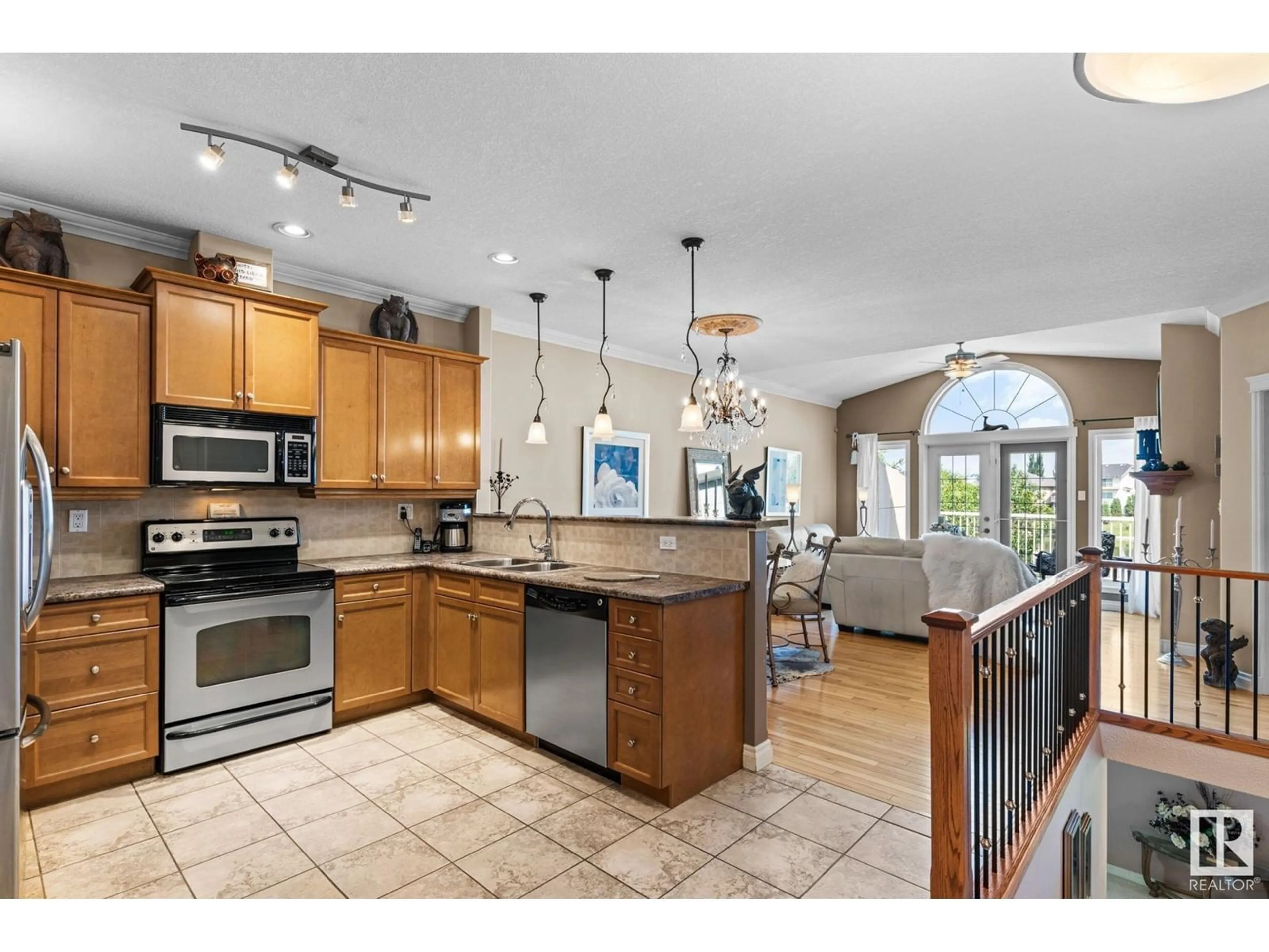 Open concept kitchen, ceramic/tile floor for #7 - 13808 155 AV, Edmonton Alberta T6V1T8