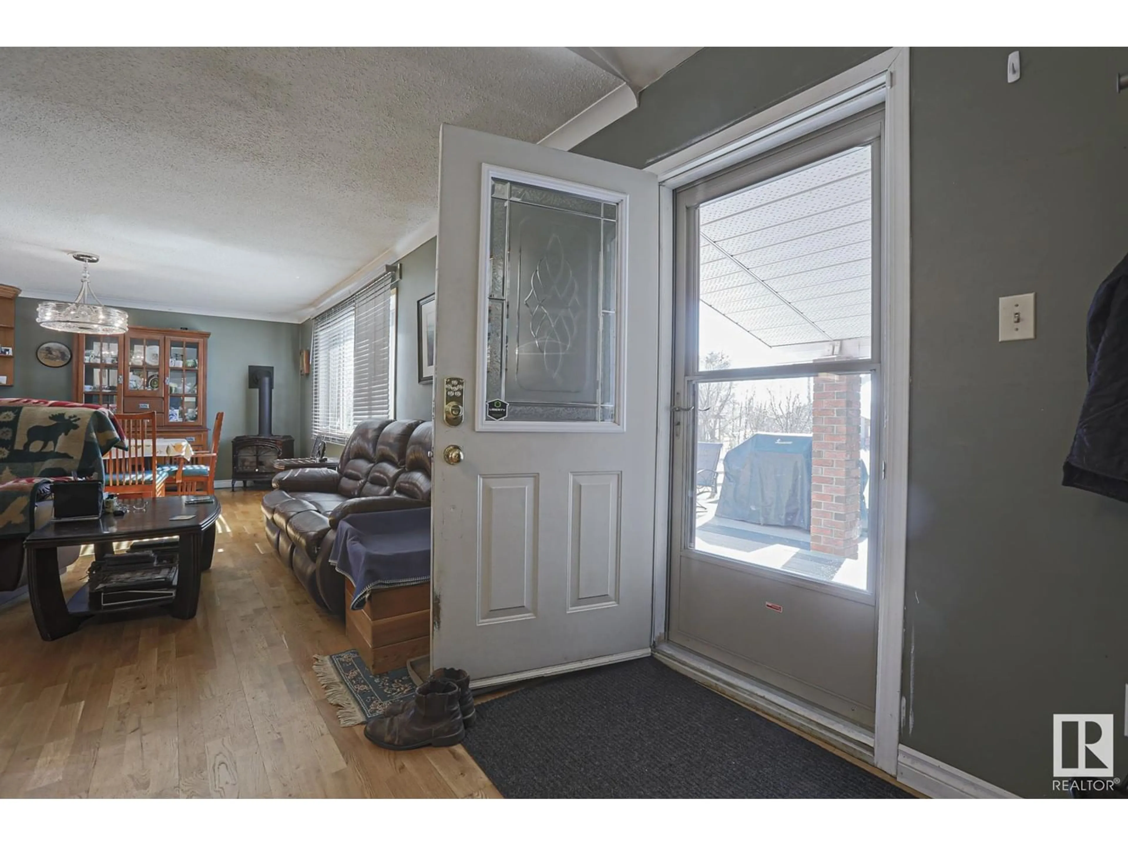 A pic of a room for 5018 50 ST, Rural Thorhild County Alberta T0A2R0