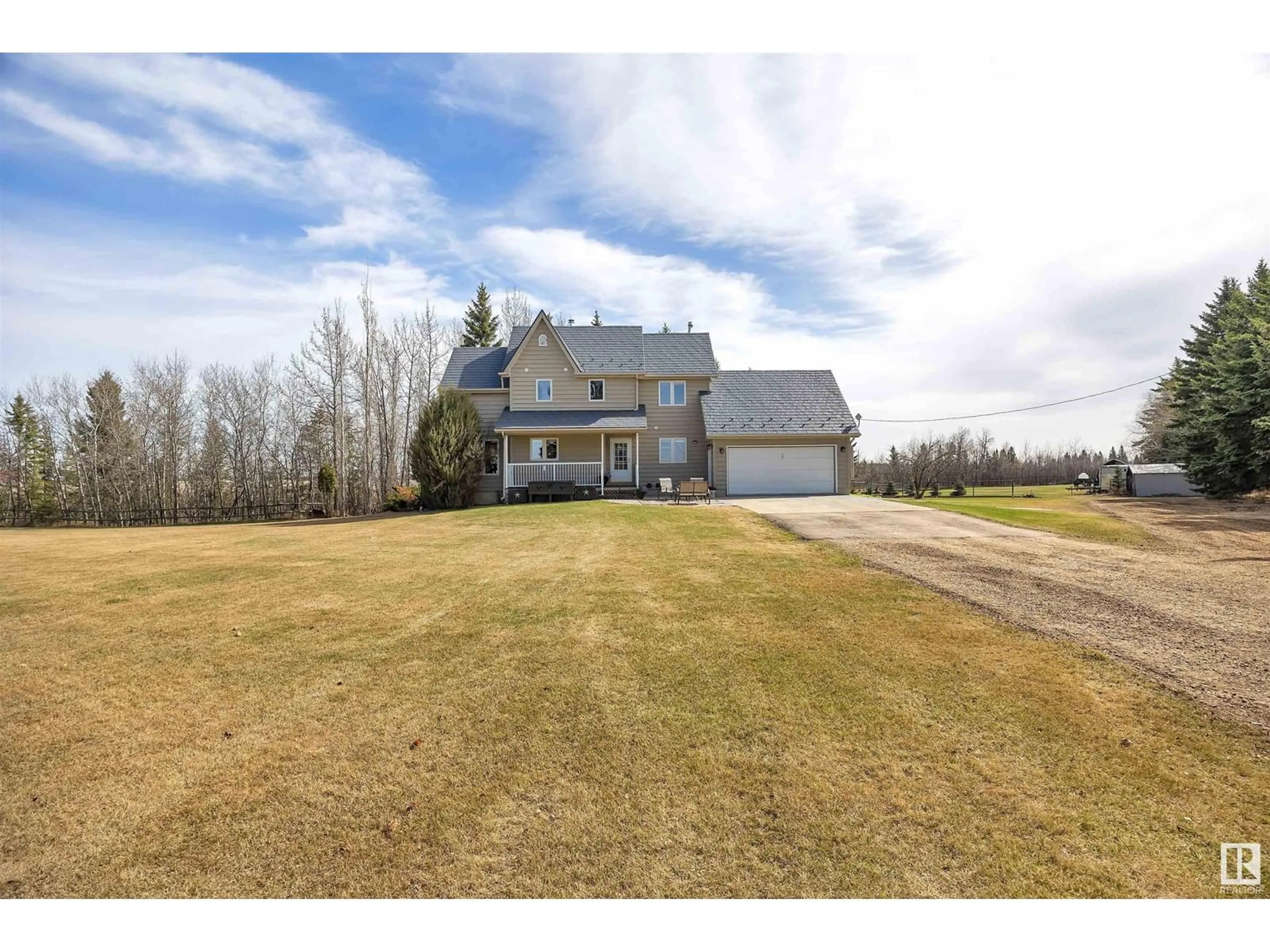 A pic from outside/outdoor area/front of a property/back of a property/a pic from drone, unknown for 464015 RANGE ROAD 234, Rural Wetaskiwin County Alberta T9A1X1