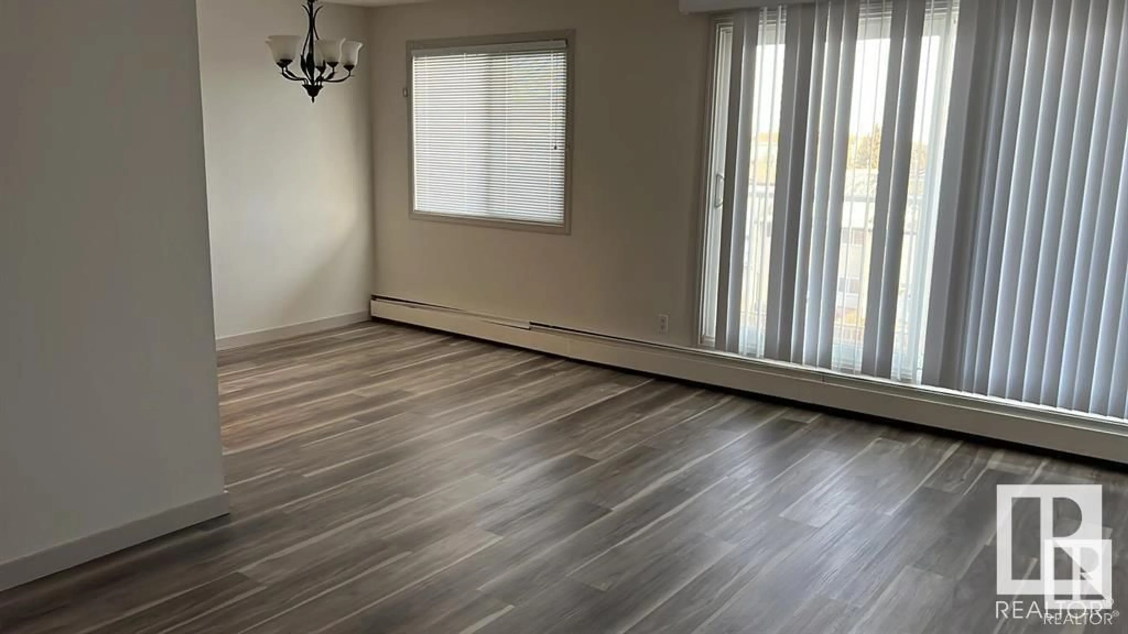 A pic of a room for #408 - 18204 93 AV, Edmonton Alberta T5T4K6