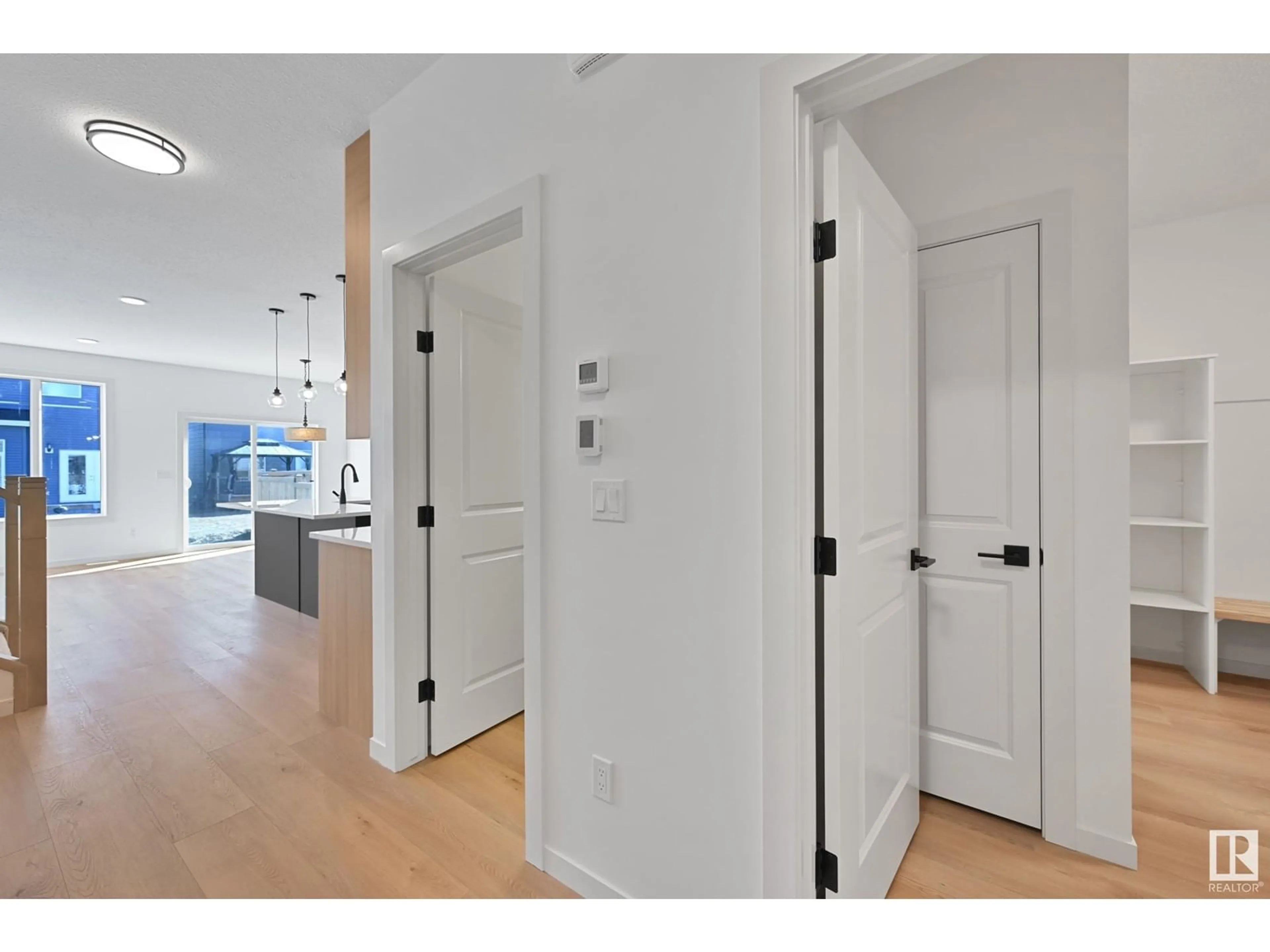 Indoor entryway for NW - 9249 223A ST, Edmonton Alberta T5T7L9