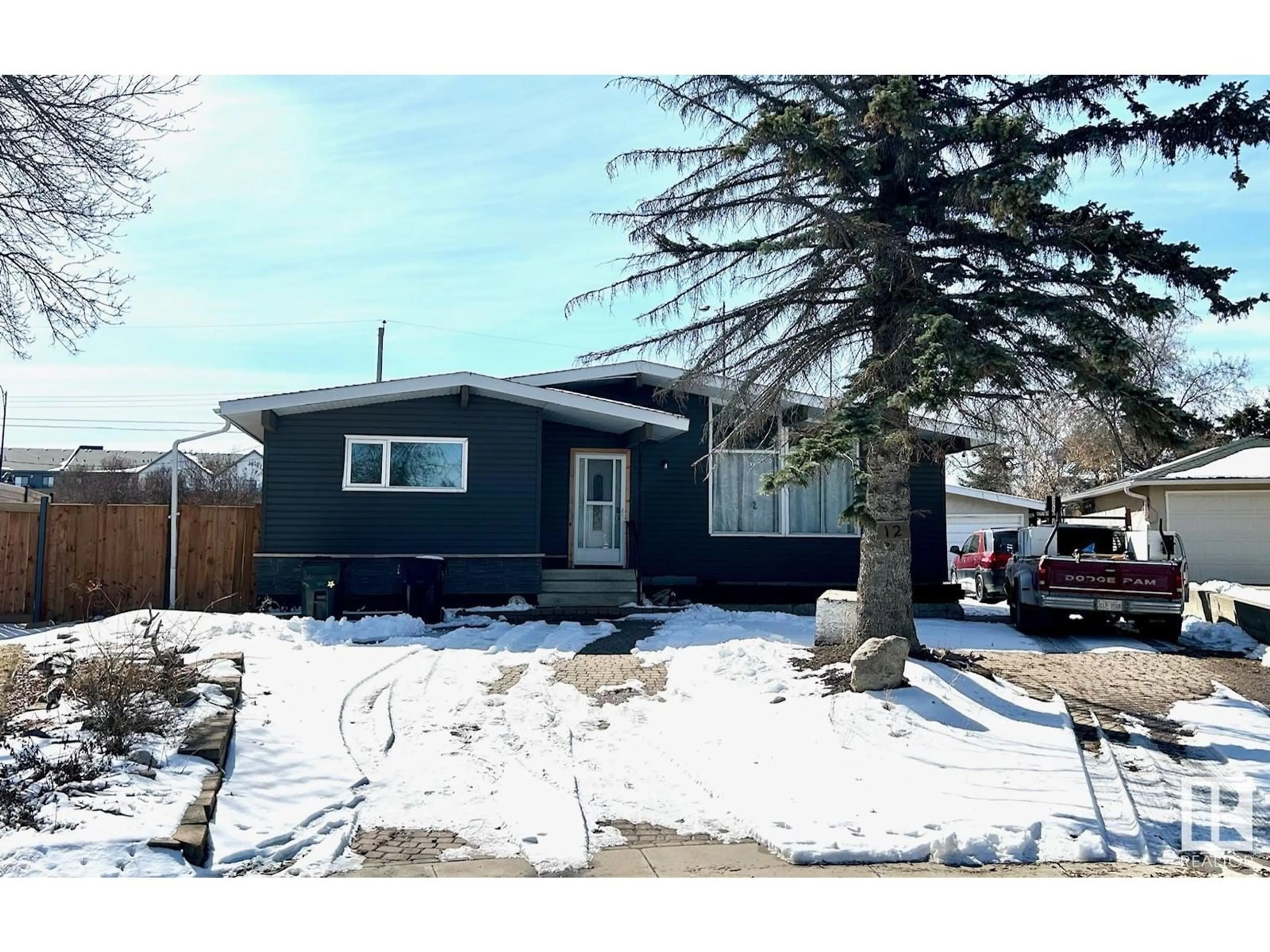 Unknown for 12 IVY CR, Sherwood Park Alberta T8A1W4