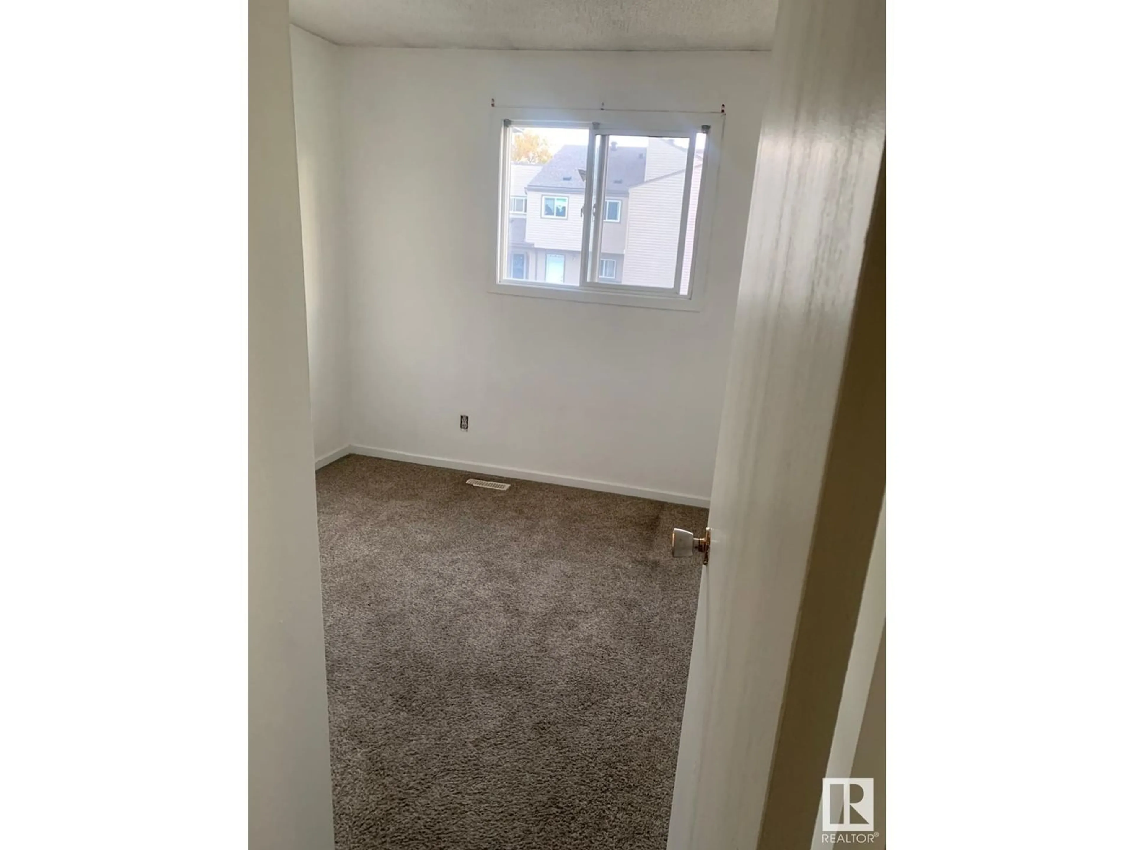 A pic of a room for NW - 1750 LAKEWOOD S, Edmonton Alberta T6K2V9