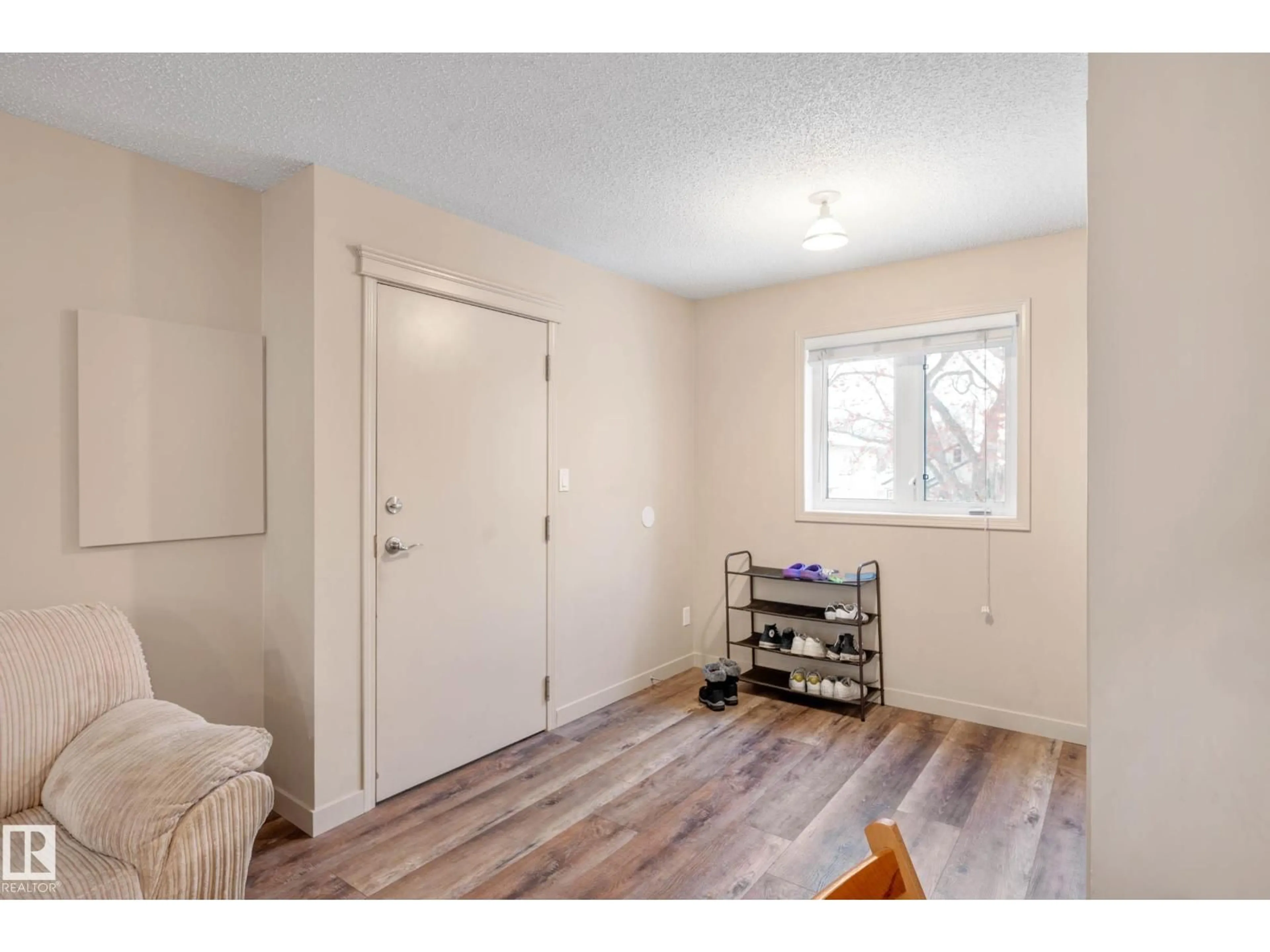Unknown for NW - 7712 110 ST, Edmonton Alberta T6G1G1