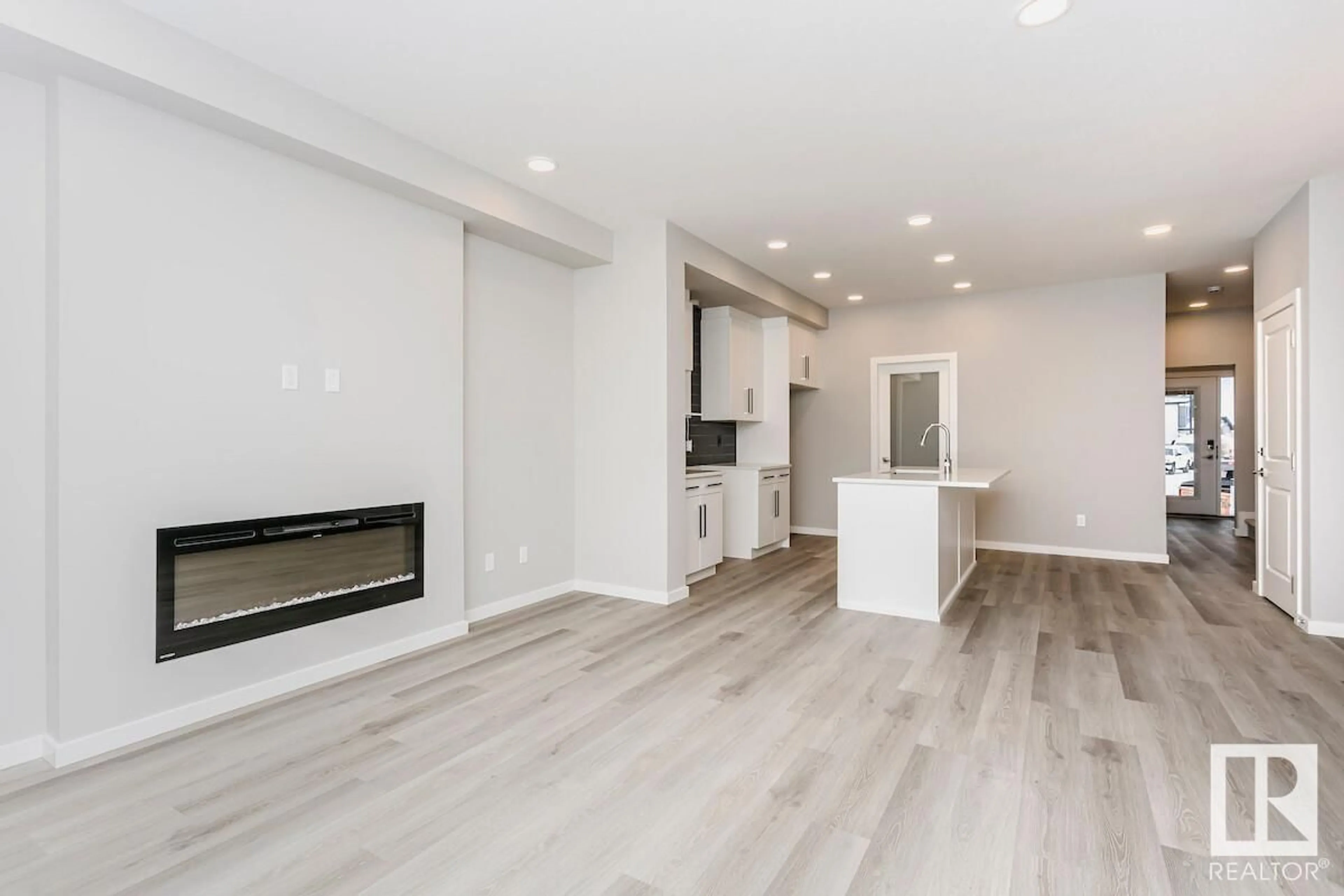 Open concept kitchen, unknown for 35 GAMBEL LO, Spruce Grove Alberta T7X0C9