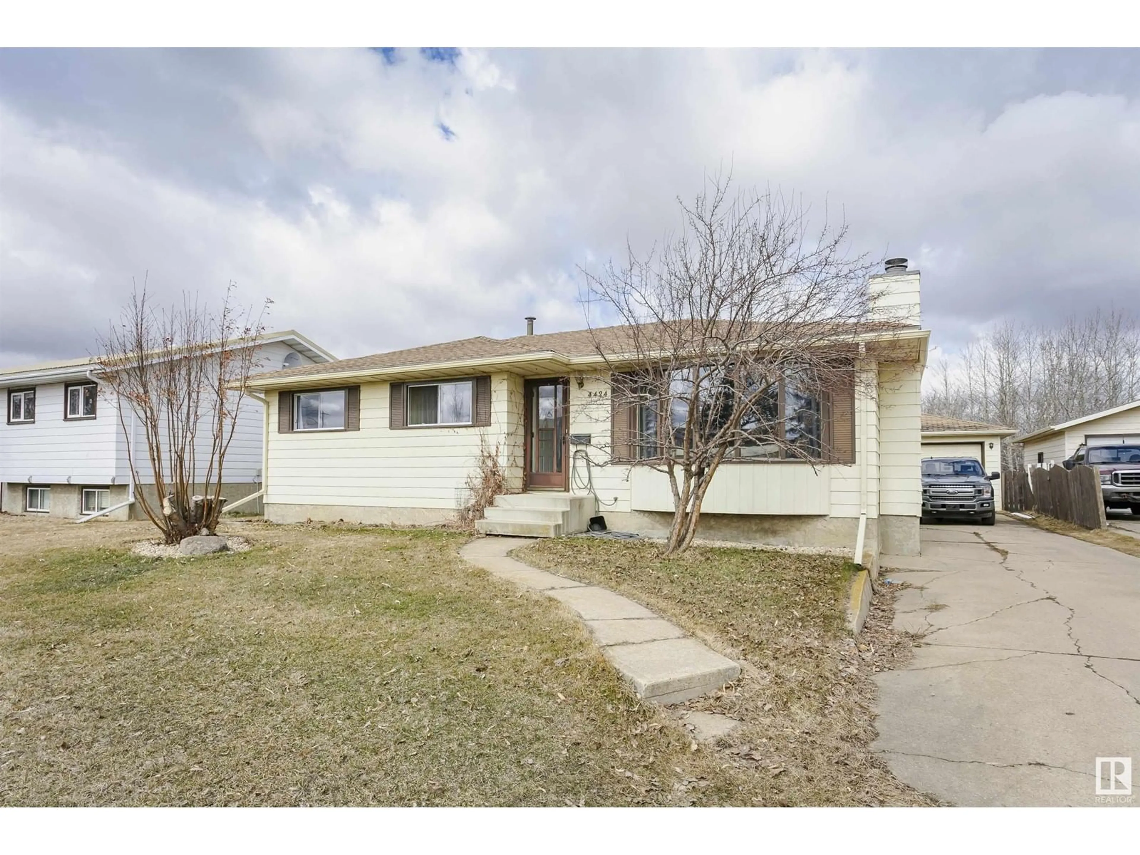 Unknown for 4424 50A AV, Lamont Alberta T0B2R0