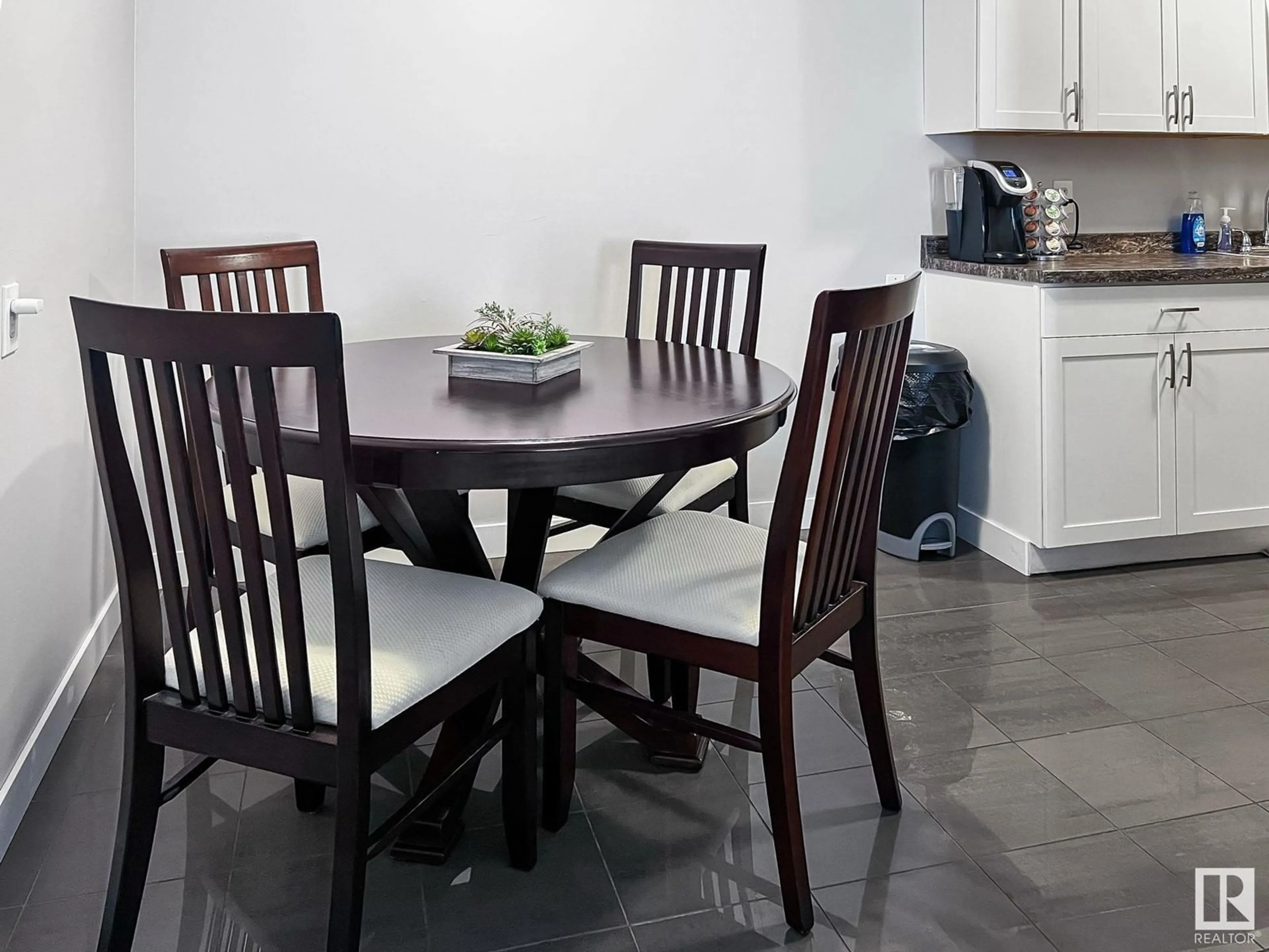 Dining room, unknown for 201 - 10617 107 ST, Edmonton Alberta T5H2Y8