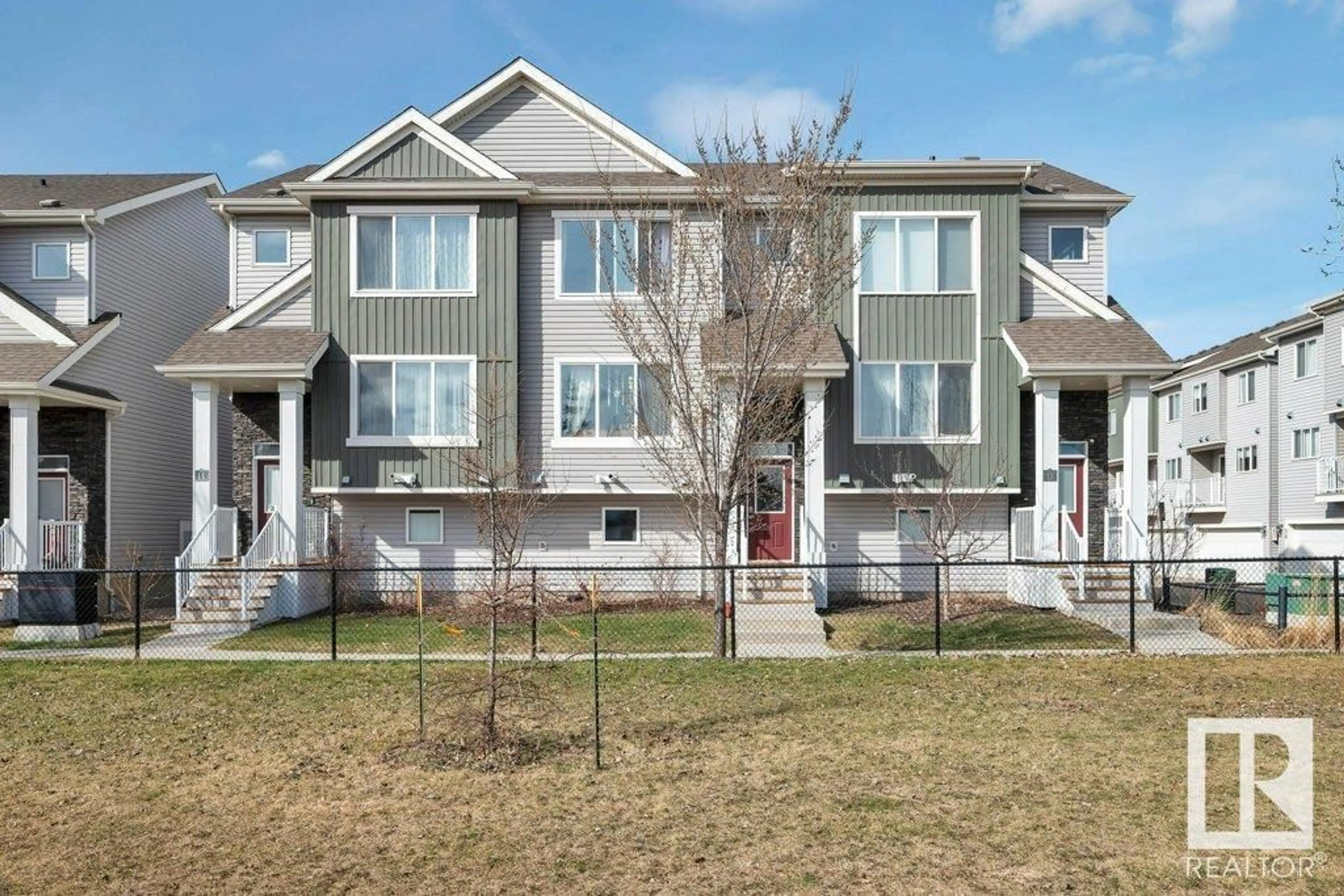 Home with vinyl exterior material, street for #12 - 2121 HADDOW DR, Edmonton Alberta T6R0W6
