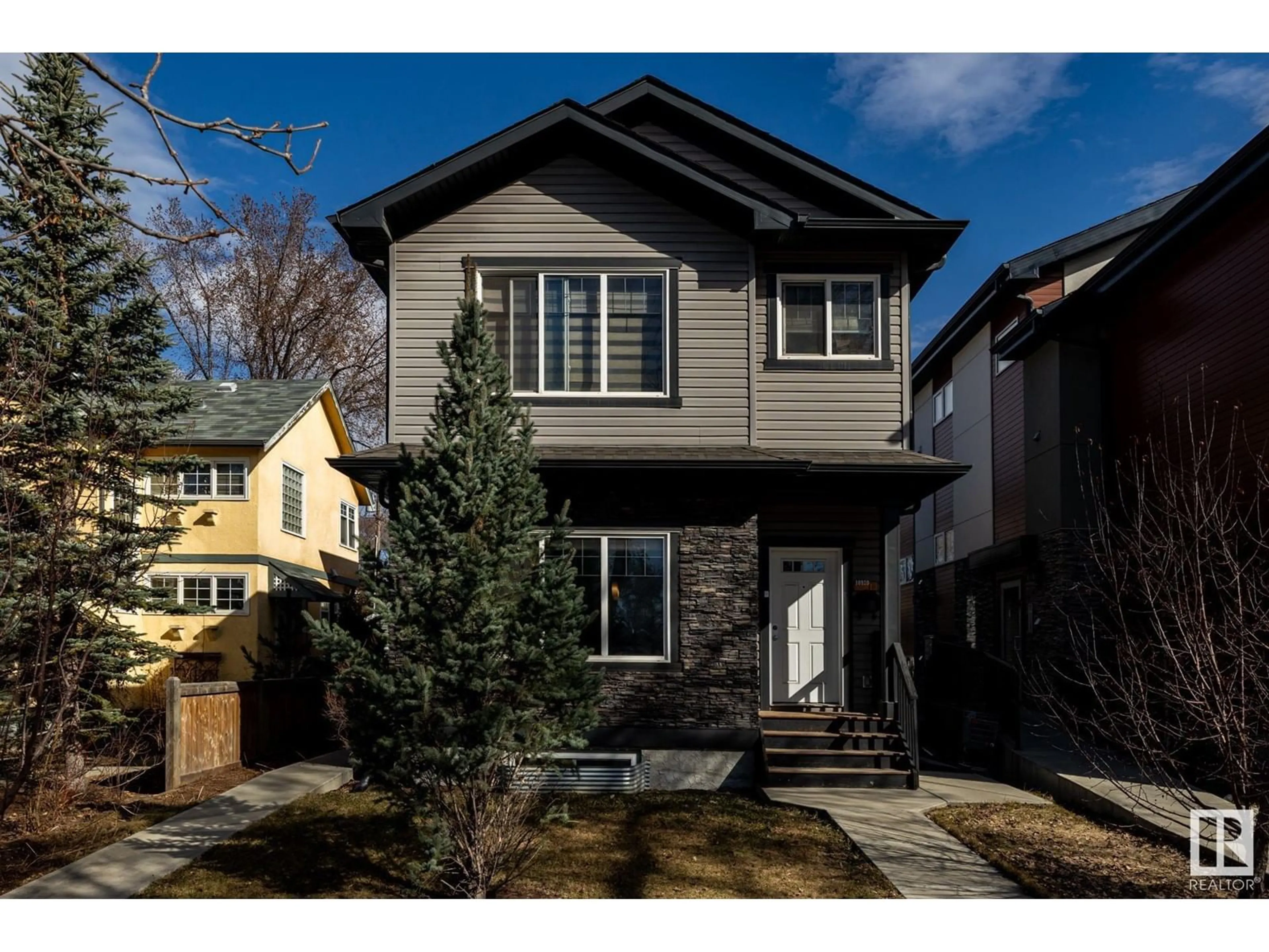 Unknown for 10922 UNIVERSITY AV, Edmonton Alberta T6G1Y2