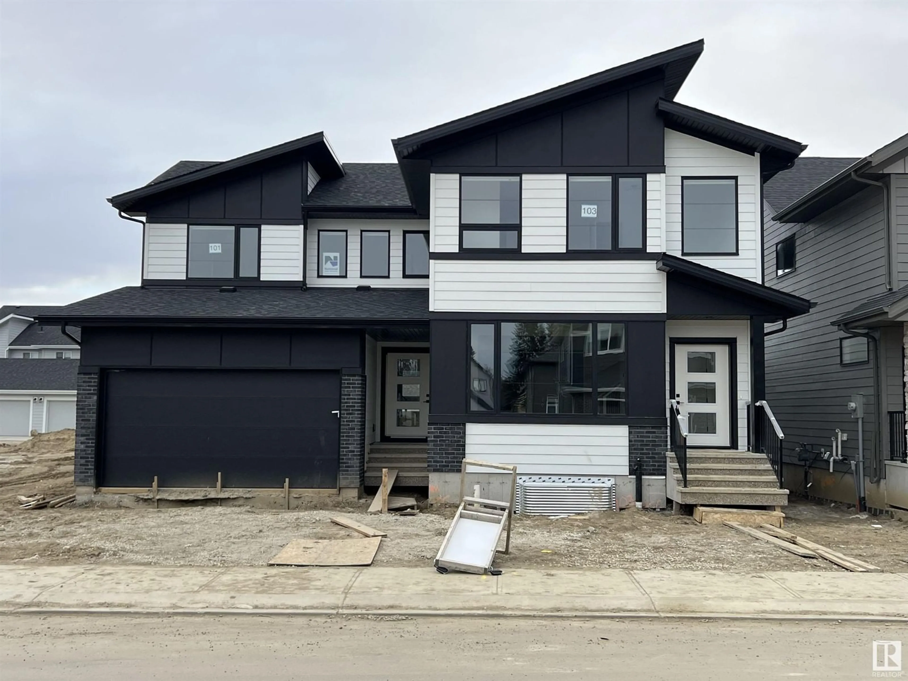 Unknown for 103 NEWBURY CI, Sherwood Park Alberta T8B0E8
