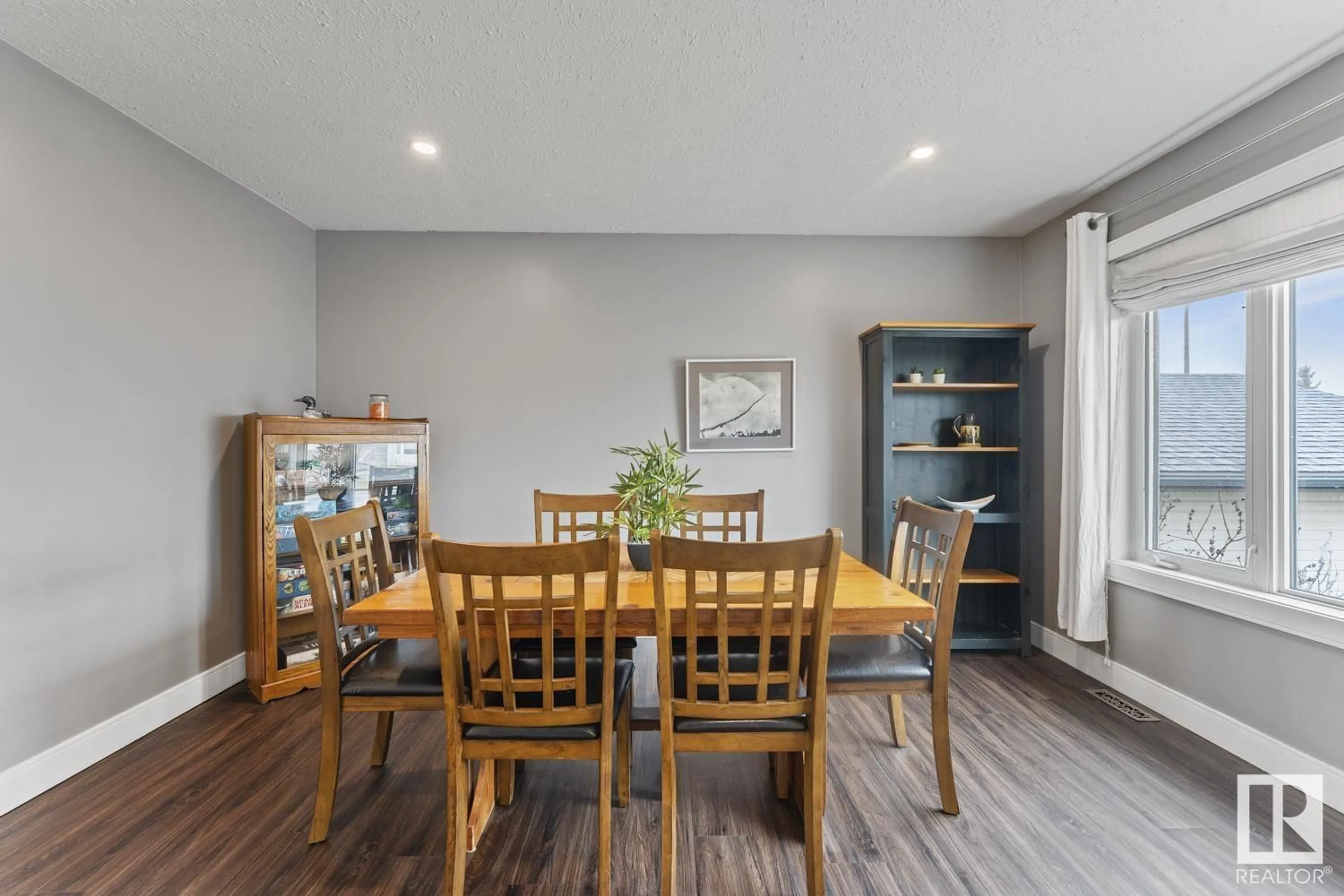 Dining room, wood/laminate floor for 3 SAMMUT PL, Cold Lake Alberta T9M1L5