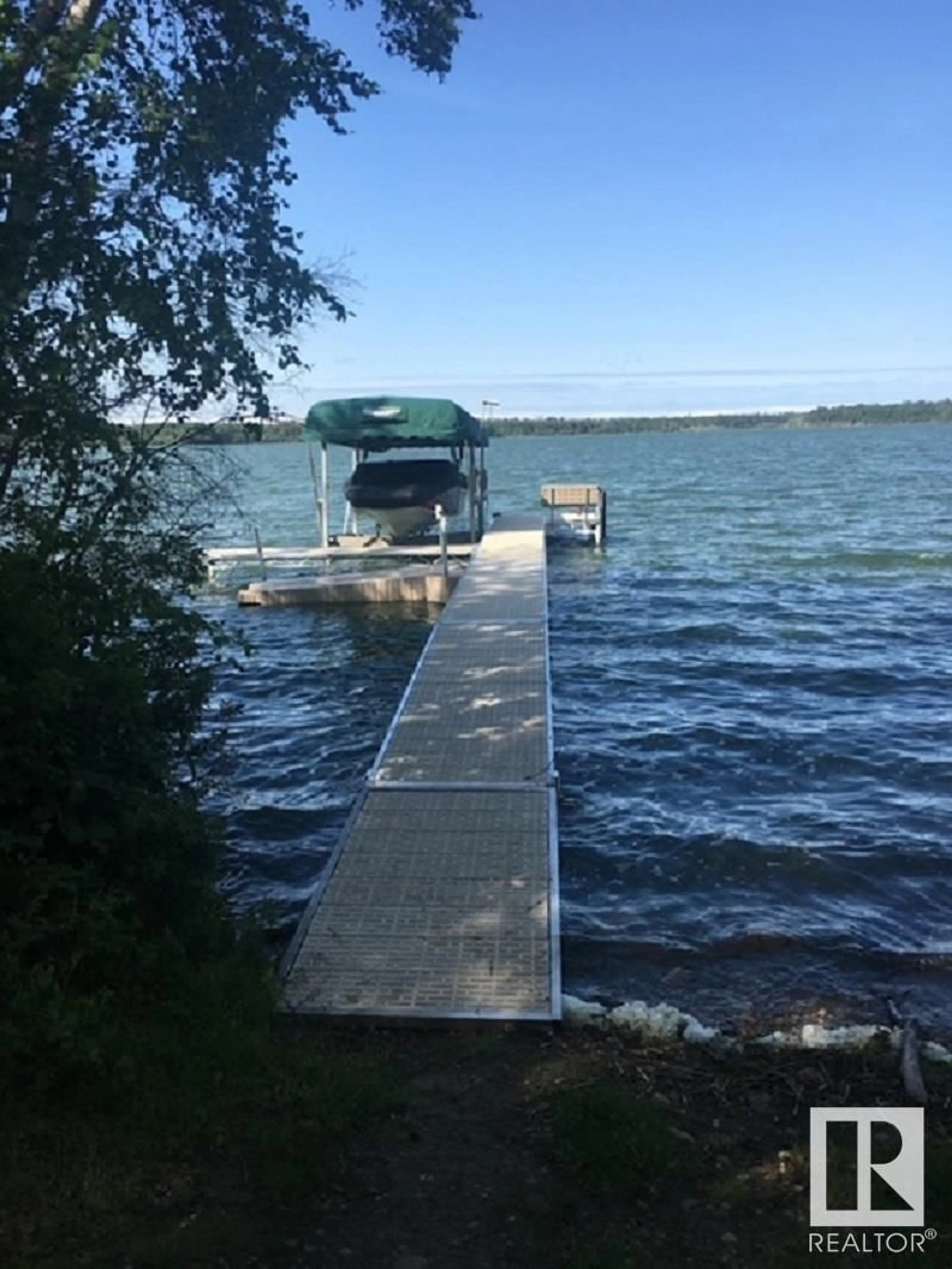 Unknown for 5068 5, Rural Lac Ste. Anne County Alberta T0E1V0