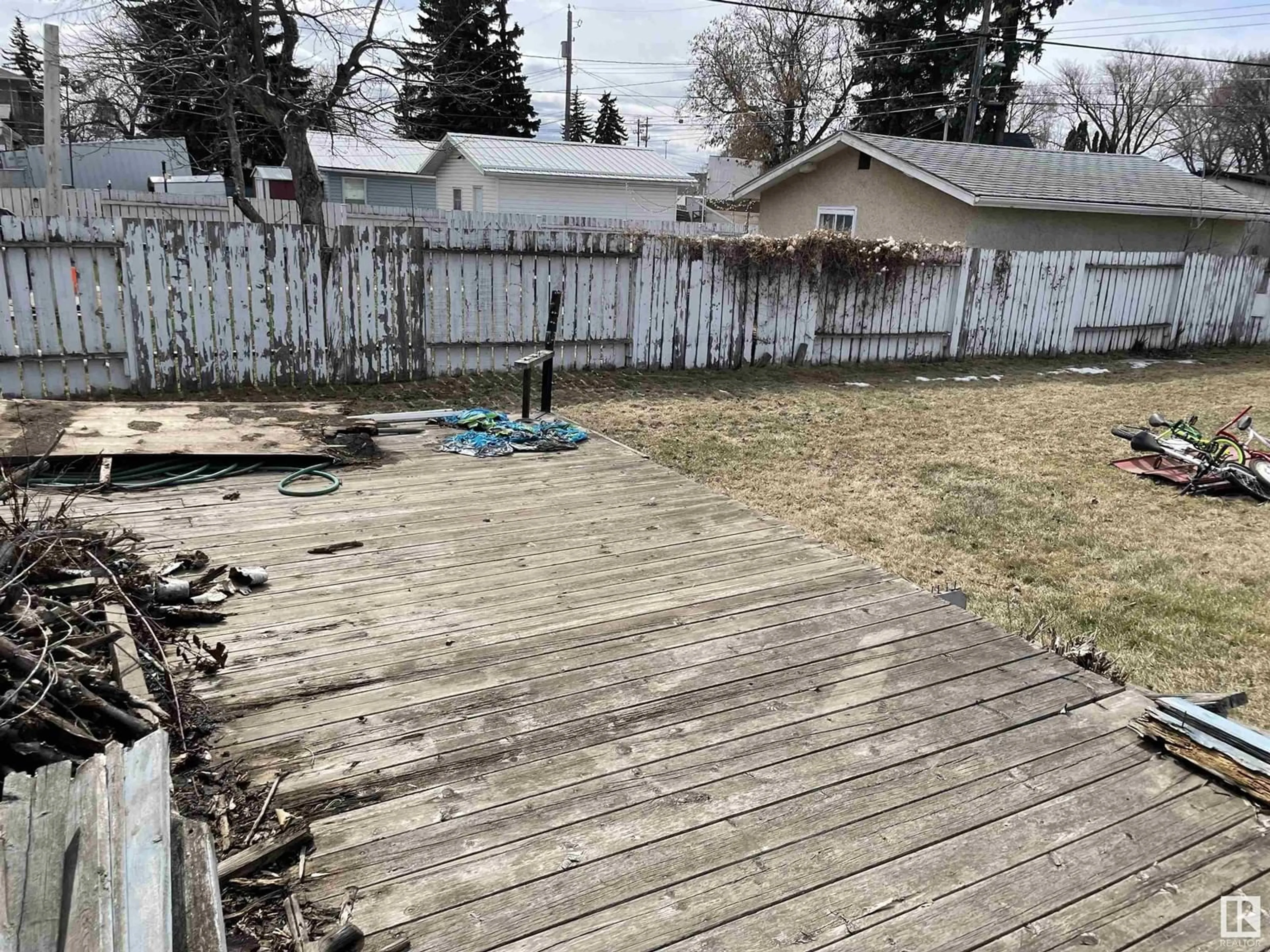 Unknown for NW - 12816 103 ST, Edmonton Alberta T5E4M1