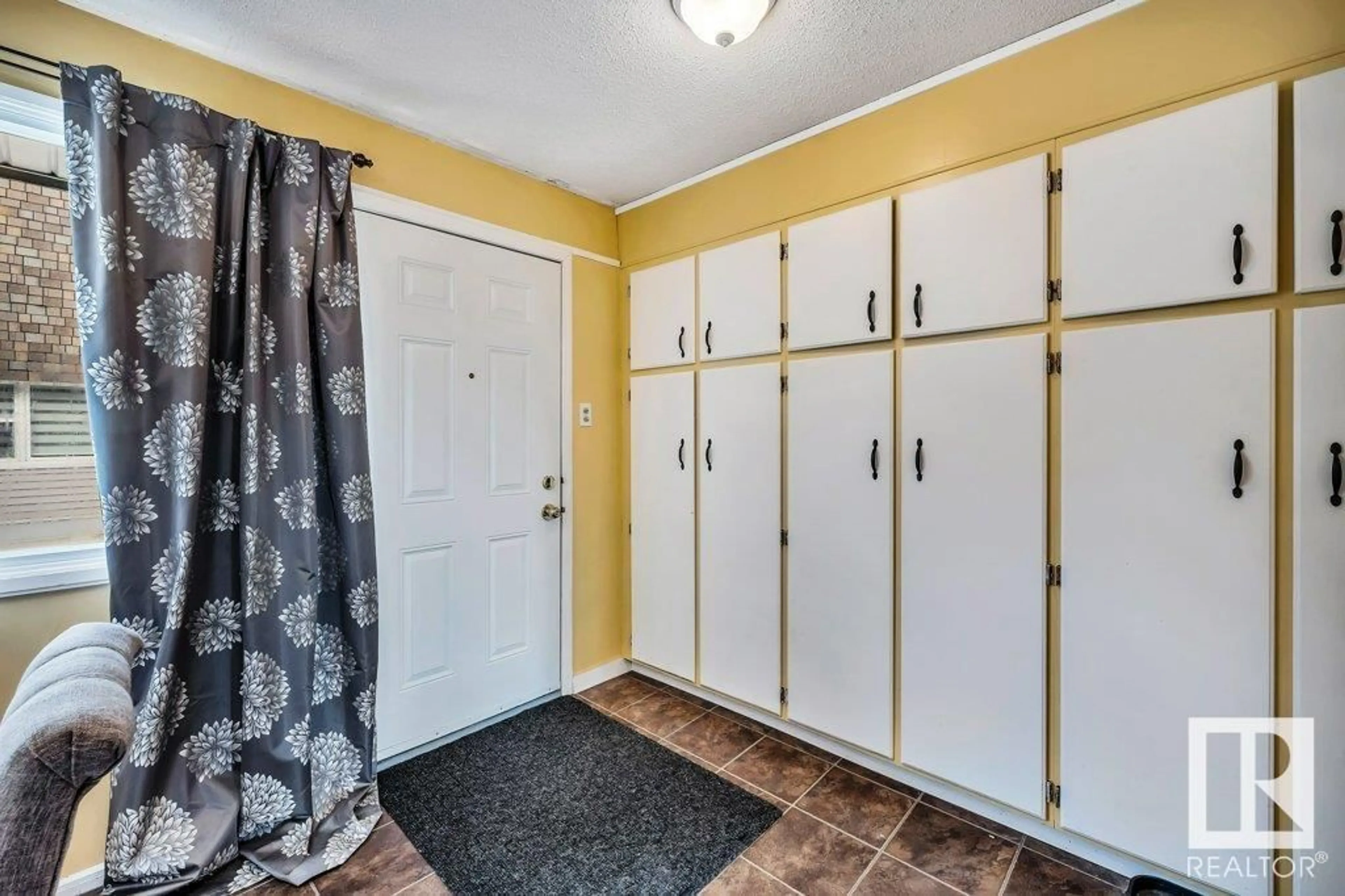 Unknown for 501 VILLAGE ON THE GREEN GR, Edmonton Alberta T5A1H2