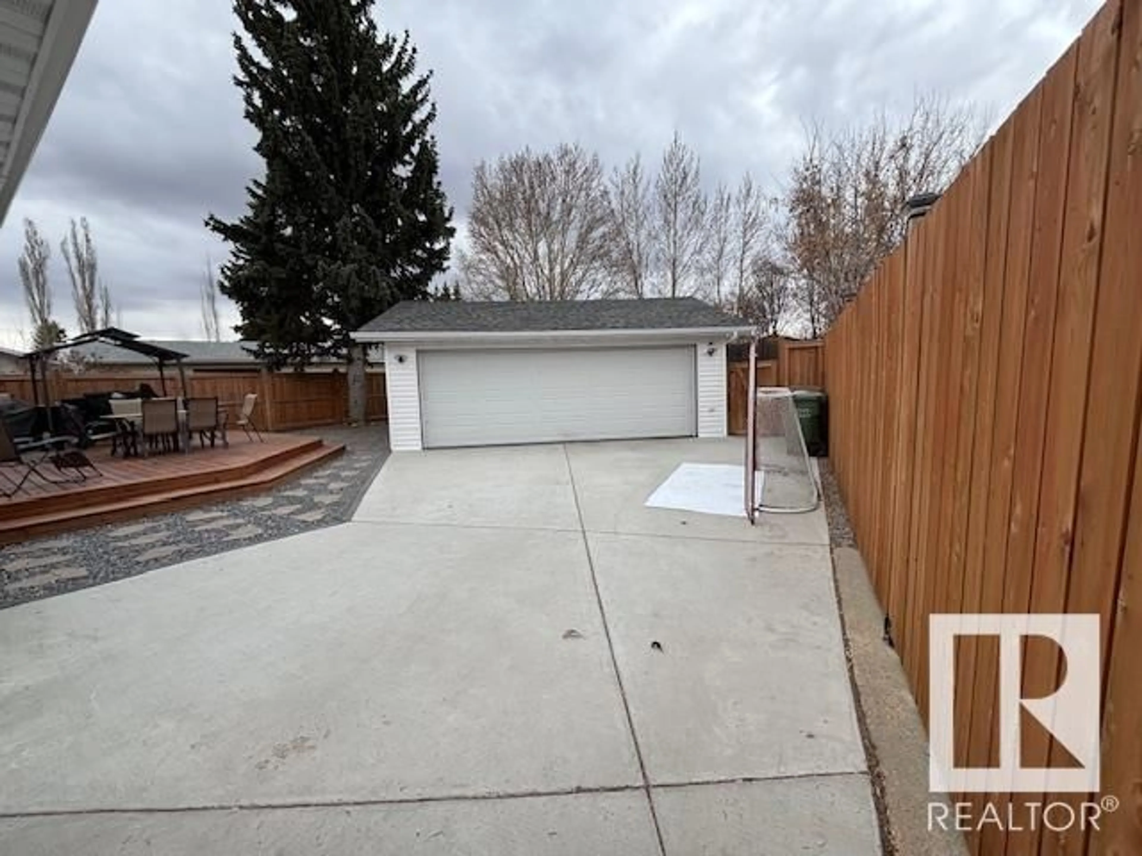 A pic from outside/outdoor area/front of a property/back of a property/a pic from drone, street for 85 NOOTKA RD, Leduc Alberta T9E4H3