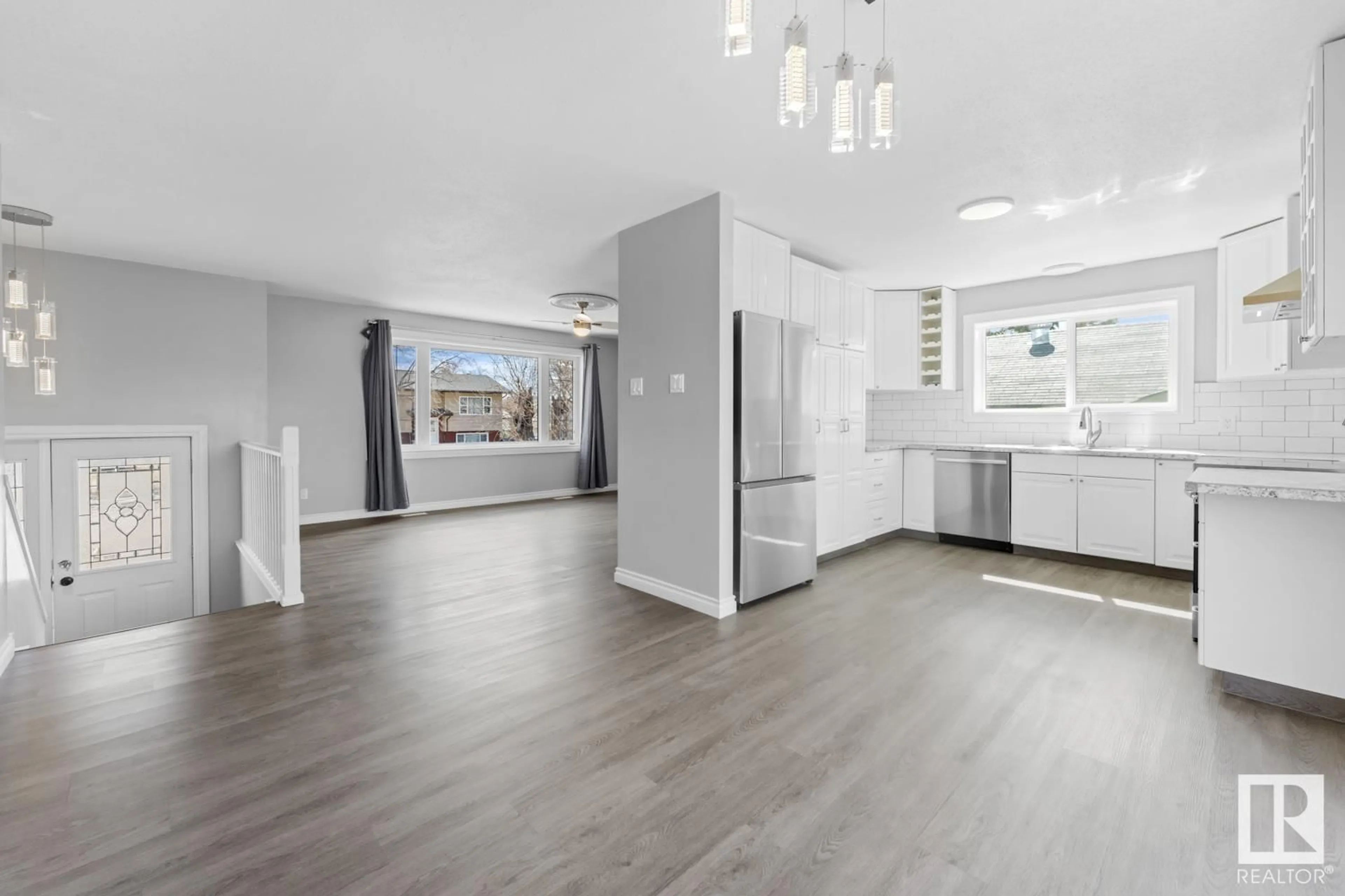 Open concept kitchen, unknown for 5012 49 ST, Ardmore Alberta T0A0B0