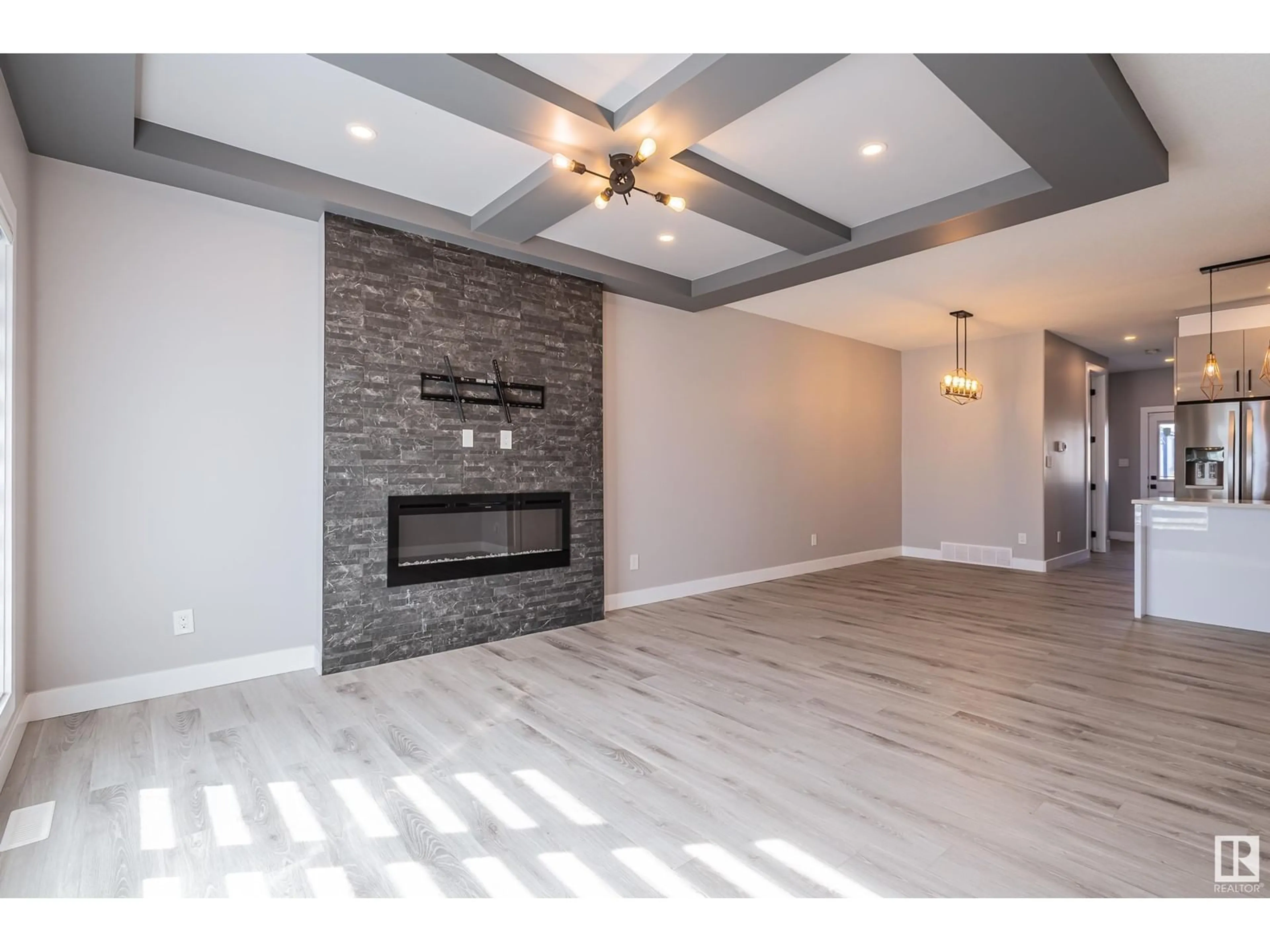 Unknown for SW - 9340 PEAR LINK LI, Edmonton Alberta T6X2V9
